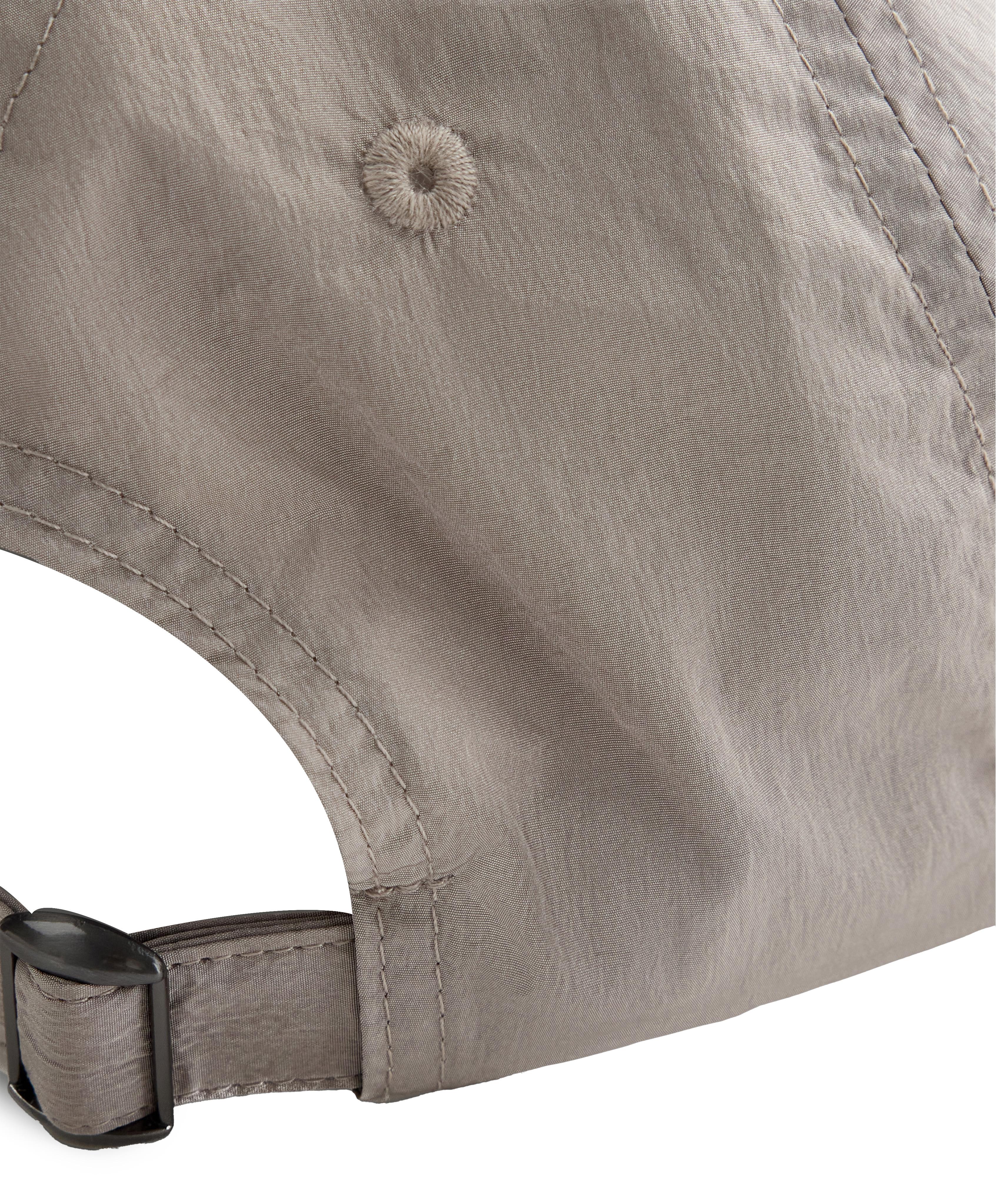 Lightweight sports cap — MINK