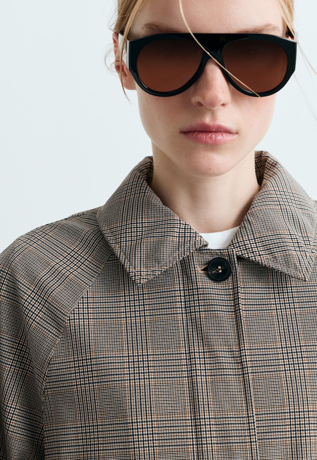 Check extra lightweight 10k waterproof long jacket — CAMEL