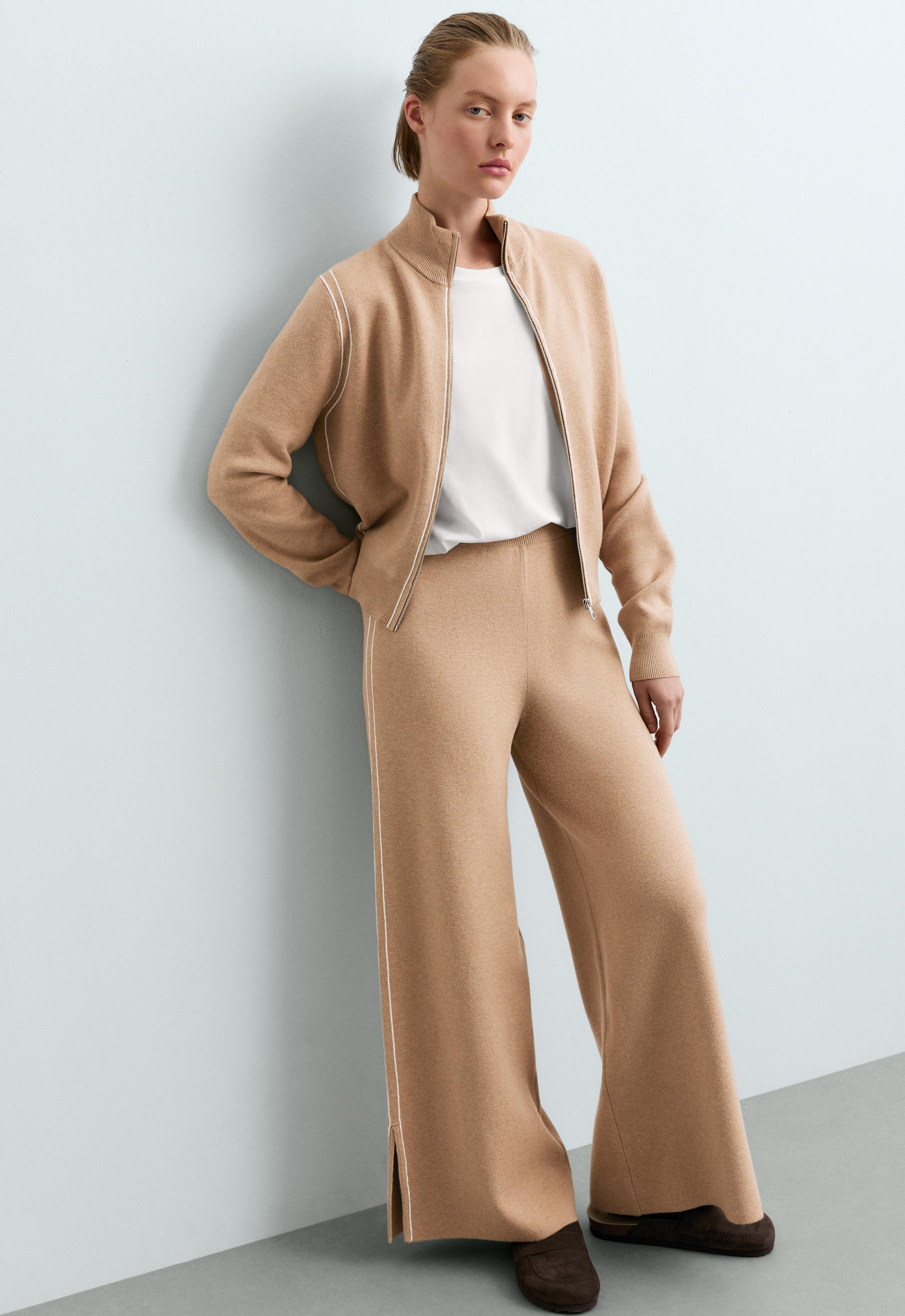 Contrast piping knit jacket — CAMEL