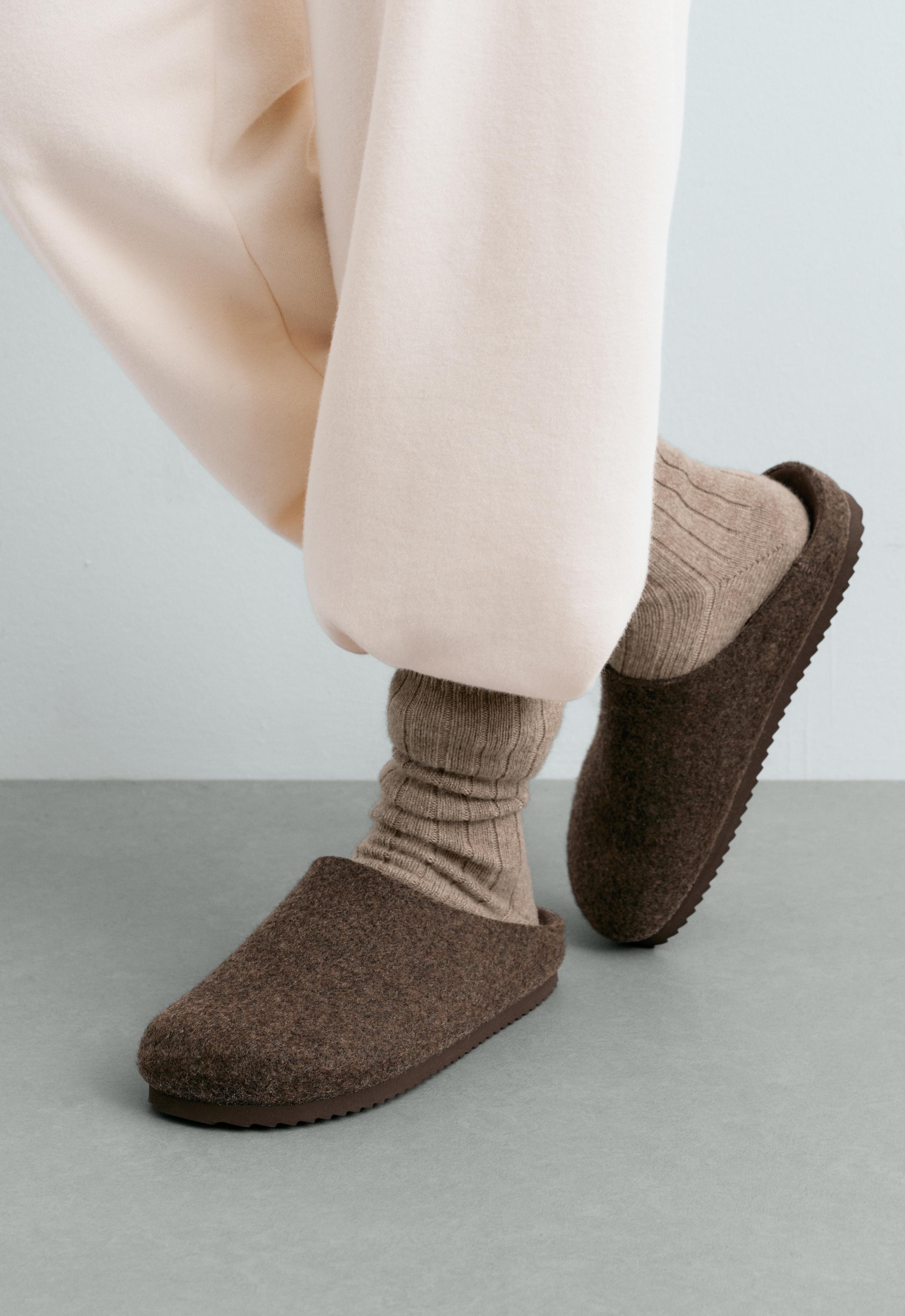 75% cashmere socks — PALE TAN