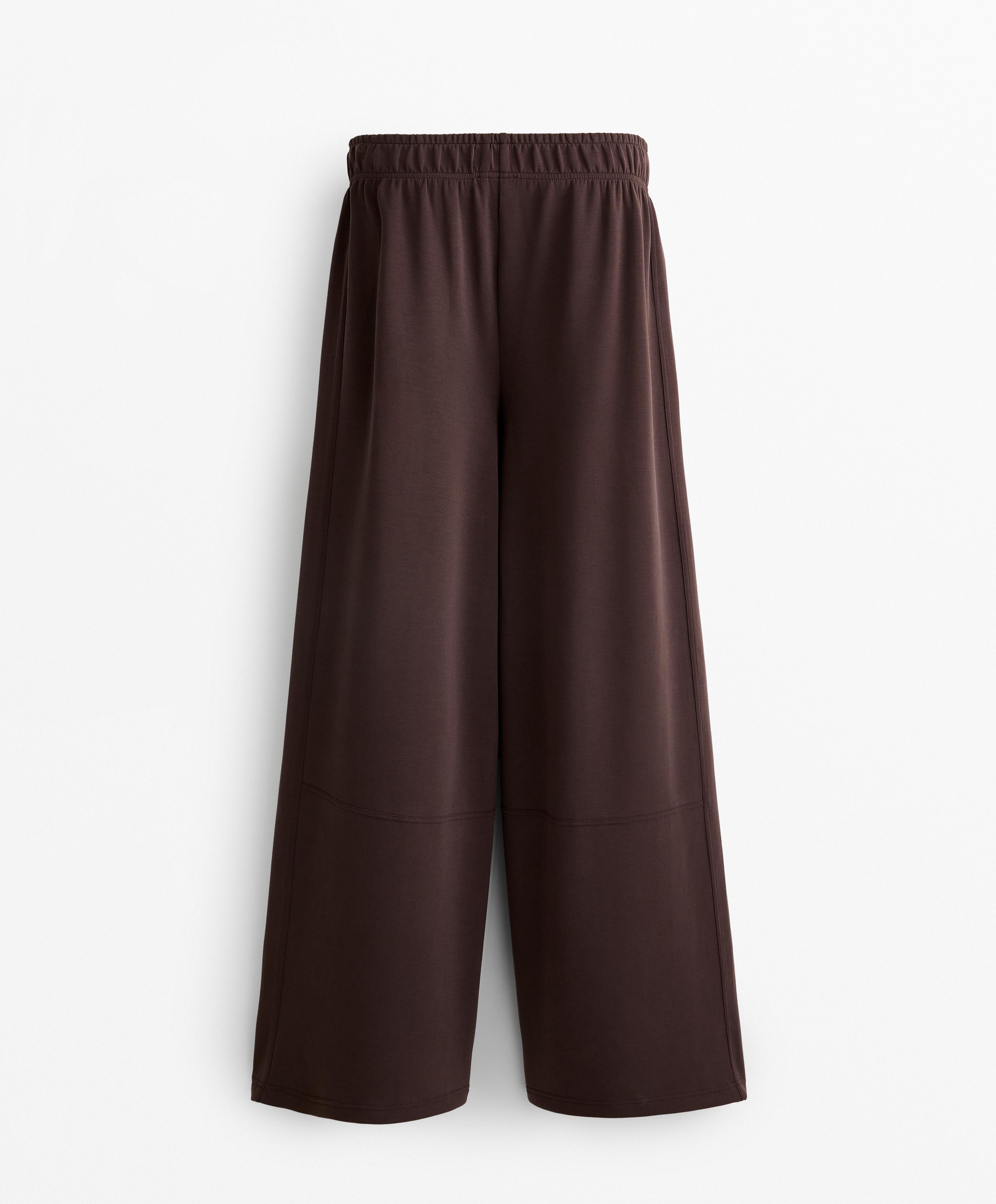 Pantalón recto ancho con modal