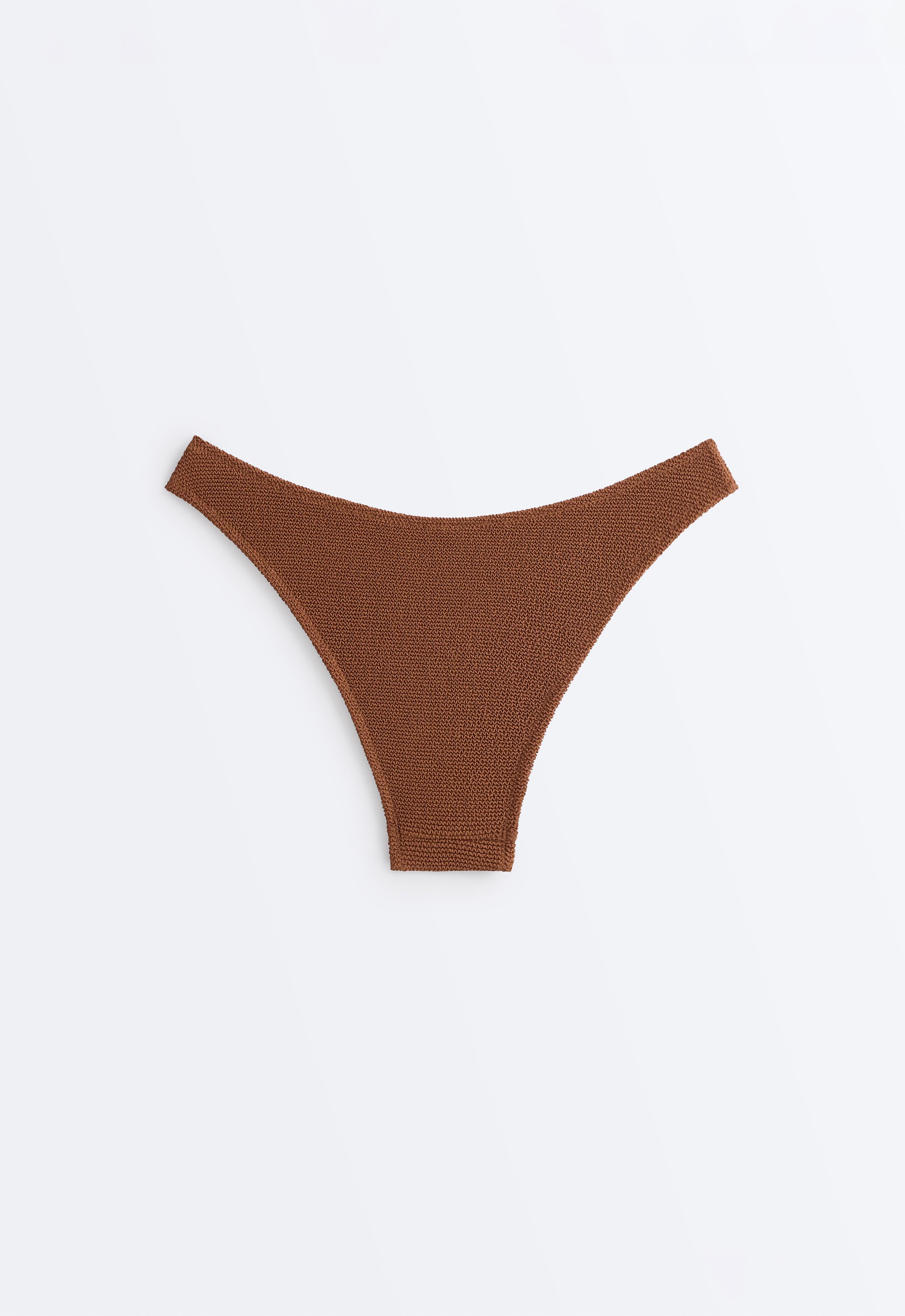 Medium-coverage U-cut crinkle bikini briefs — TOFFEE