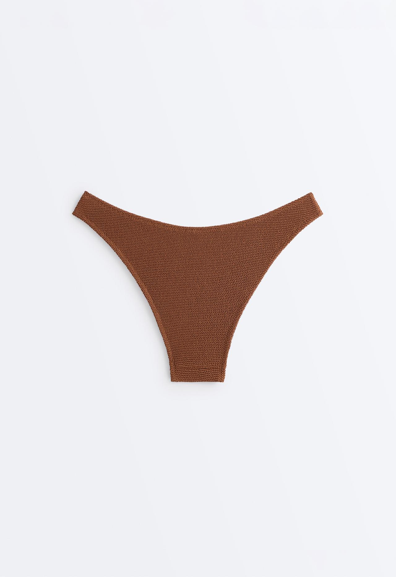 Medium-coverage U-cut crinkle bikini briefs — TOFFEE