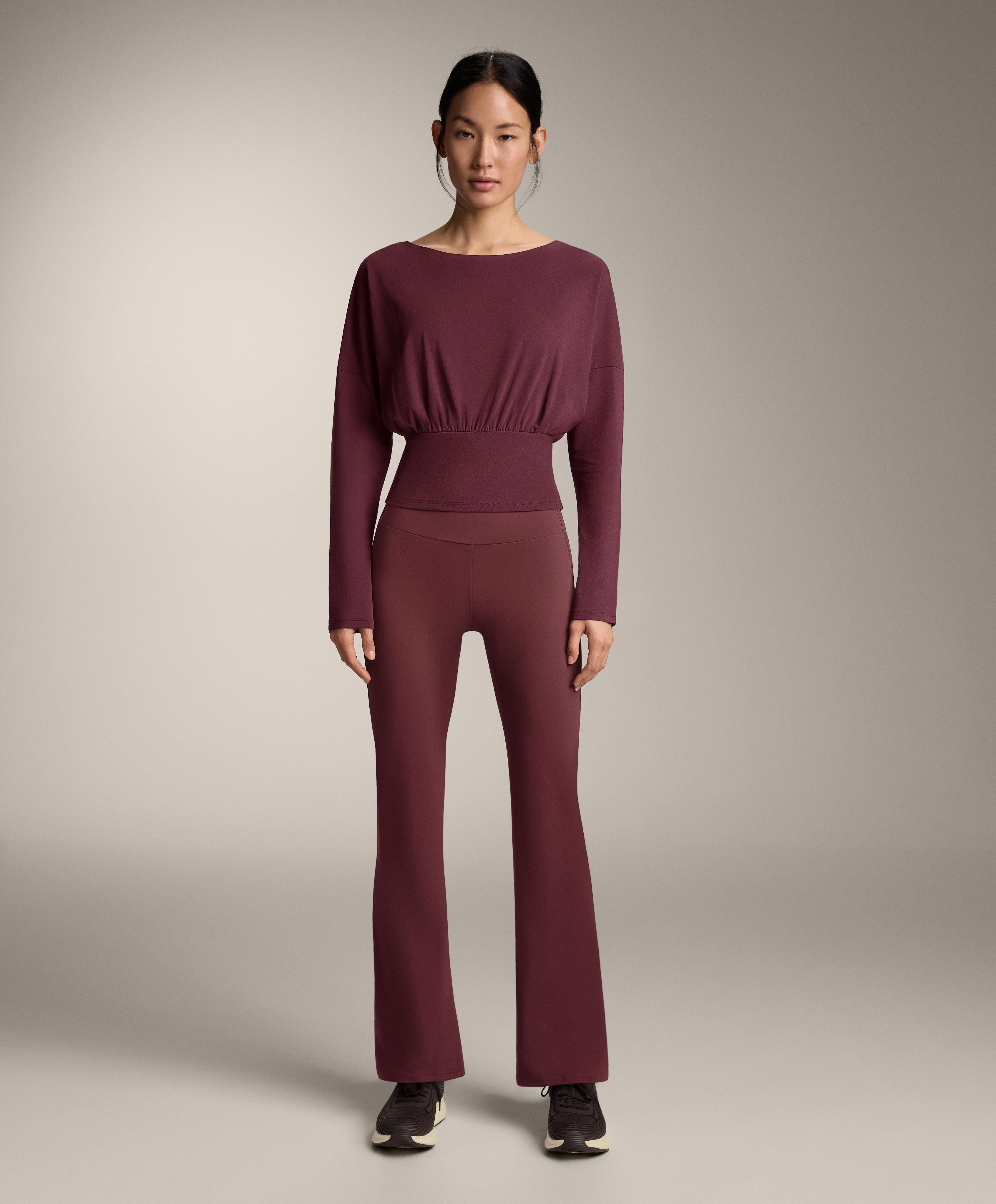 تيشيرت بخصر ضيق من مزيج القطن تيشيرت بخصر ضيق من مزيج القطن