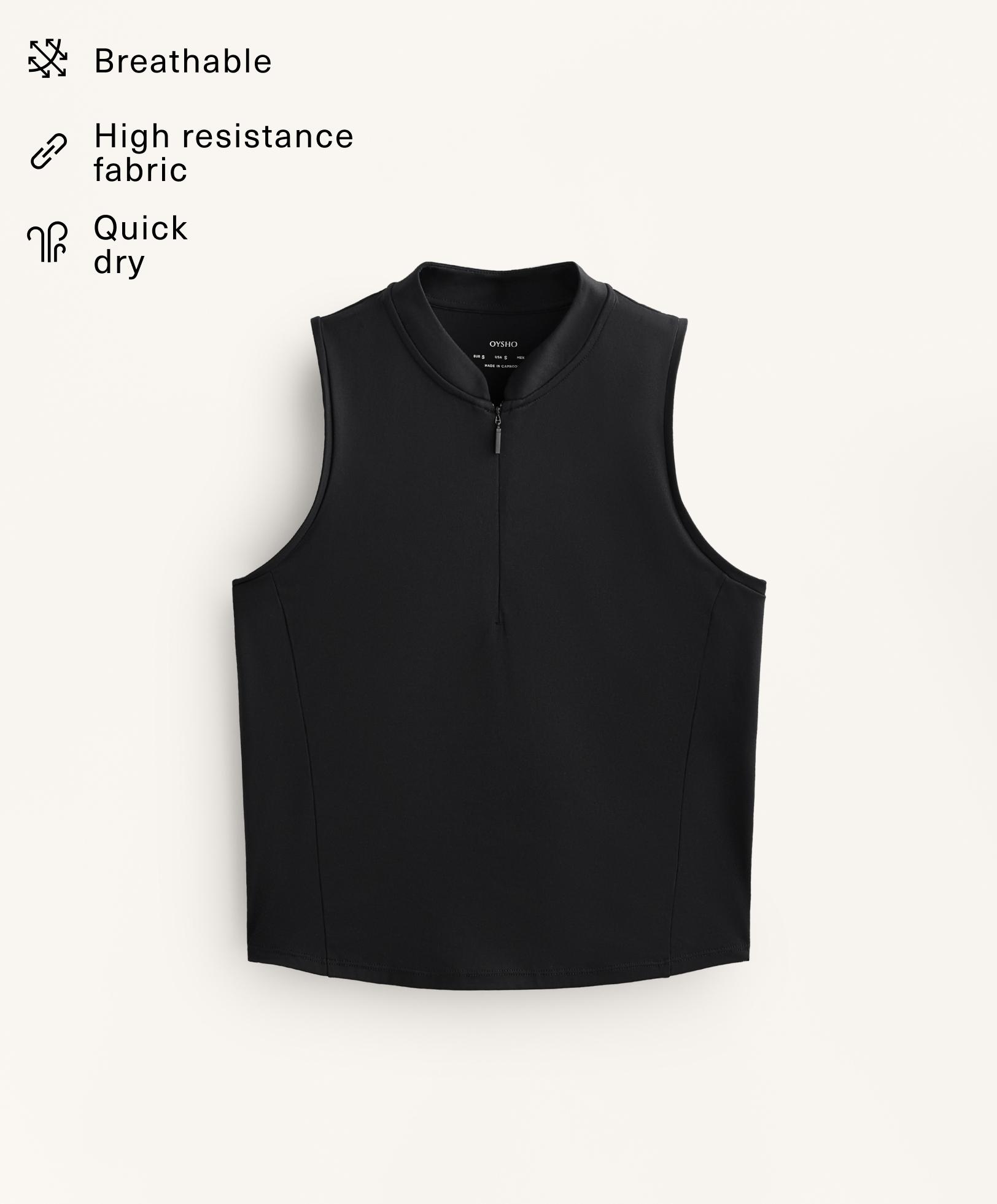 Sleeveless zip T-shirt