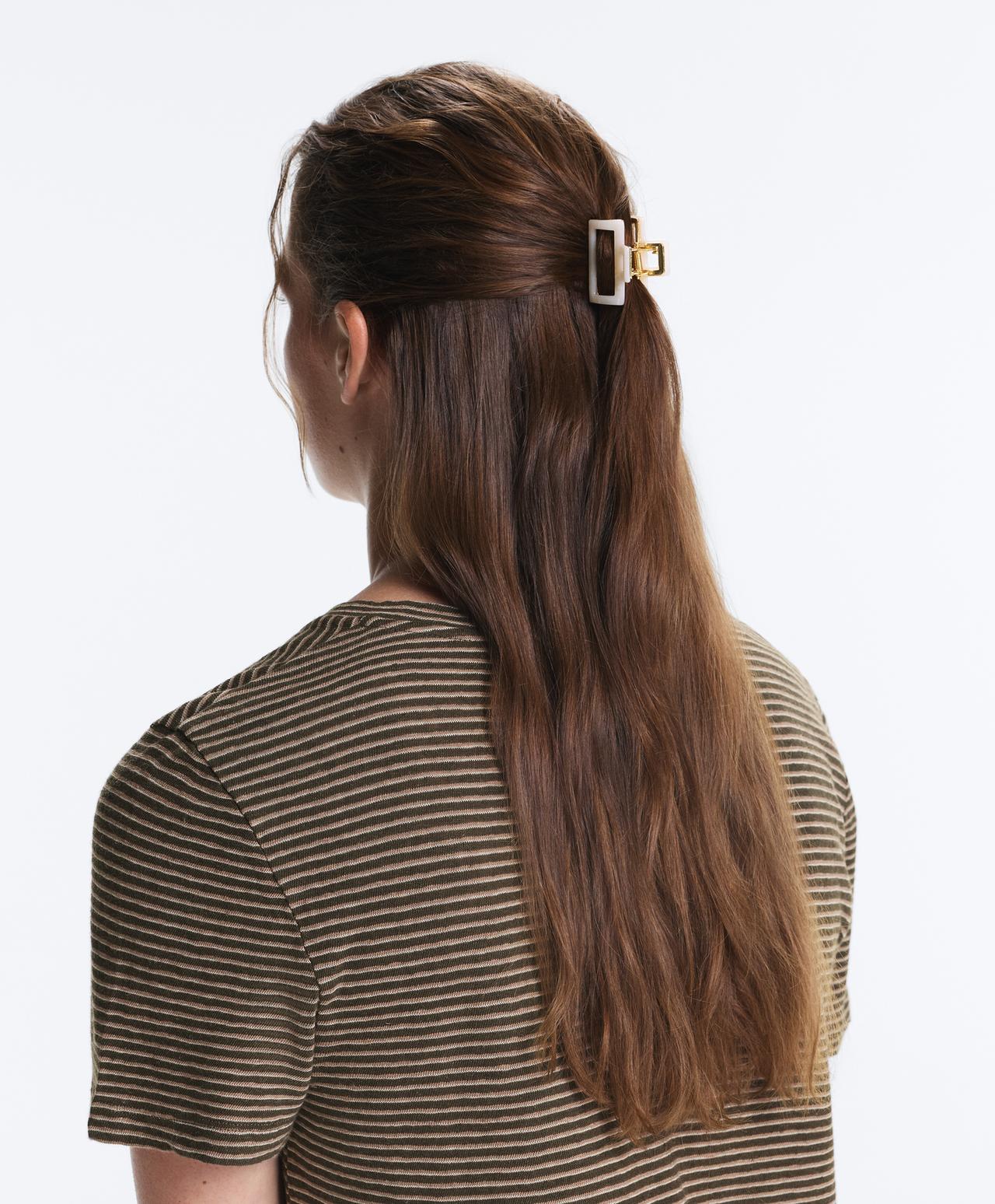 2 square metallic hair clips — QUARTZ