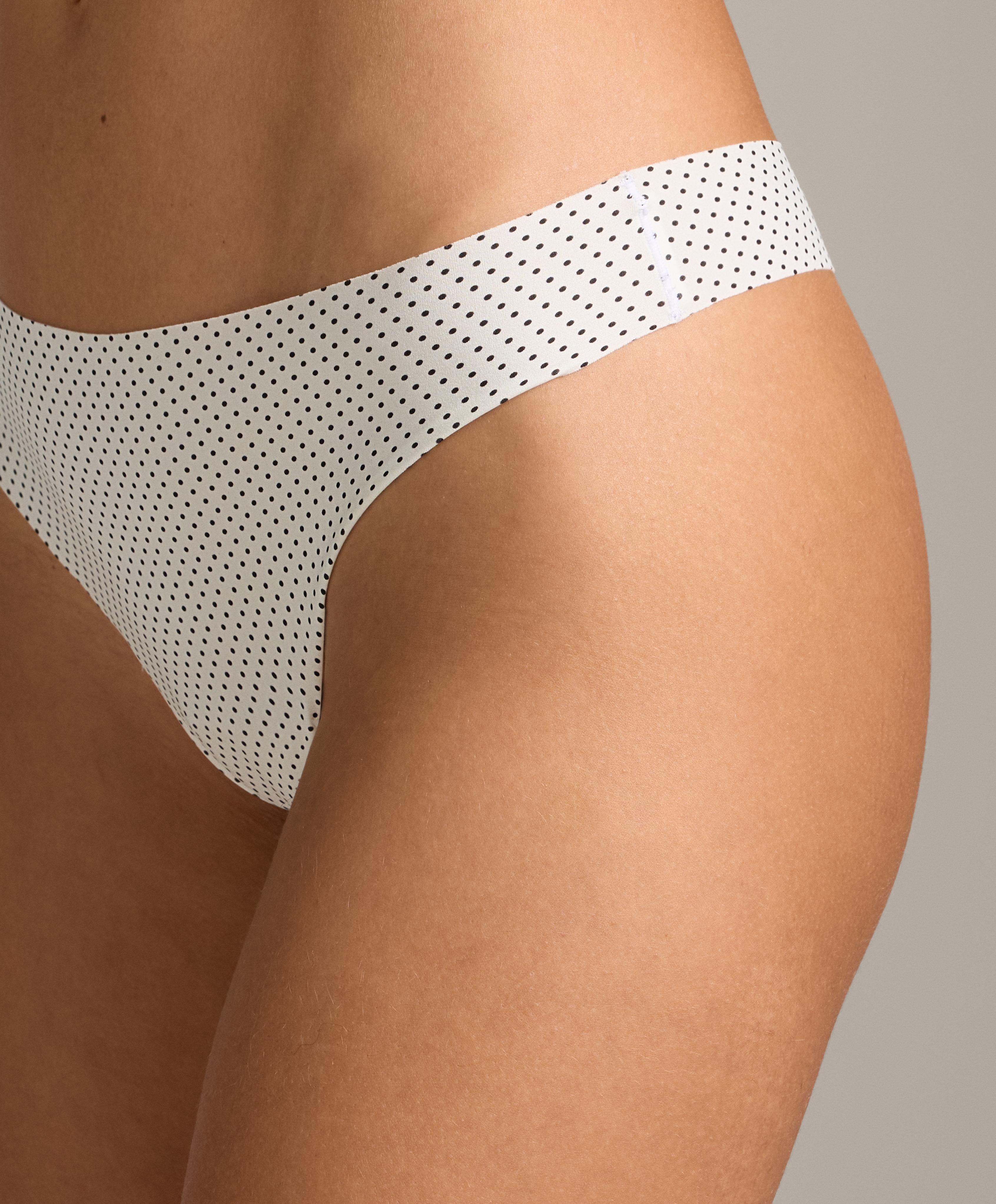 3 tangas en mélange de polyamide invisible 3 tangas en mélange de polyamide invisible