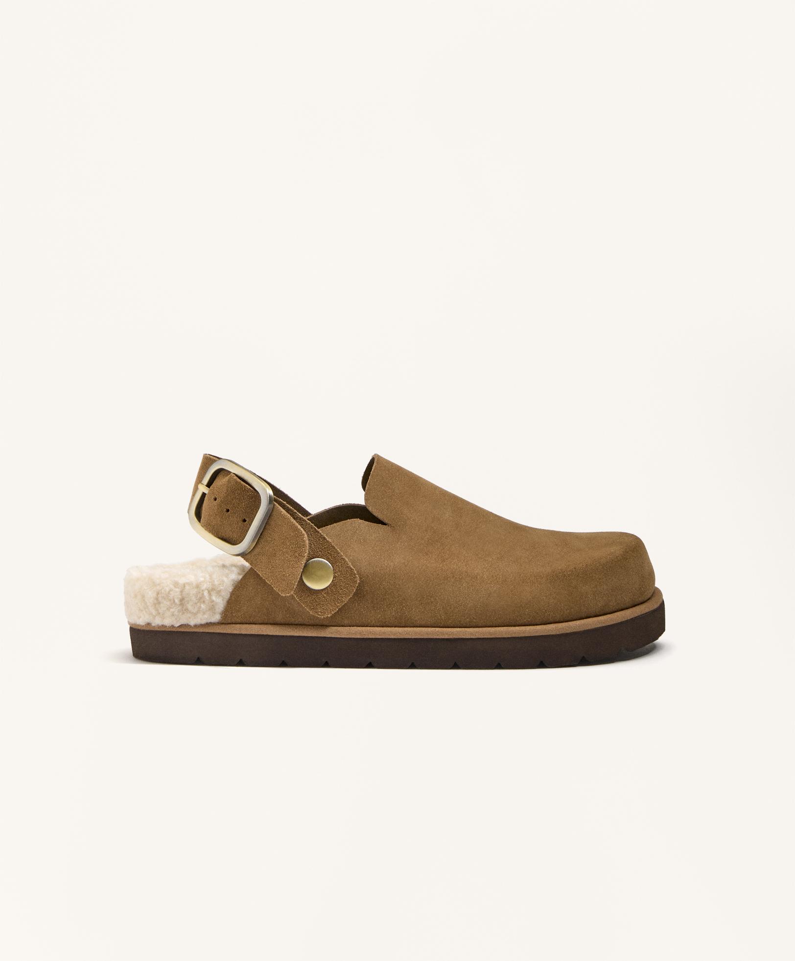 Buckled split-leather faux shearling clogs — TOASTED BROWN