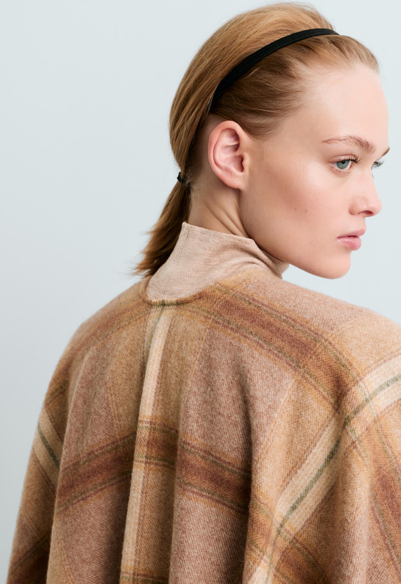 25% wool check cape — BEIGE