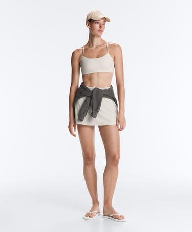 Low-support Comfortlux crochet sports bra — PALE ECRU 8