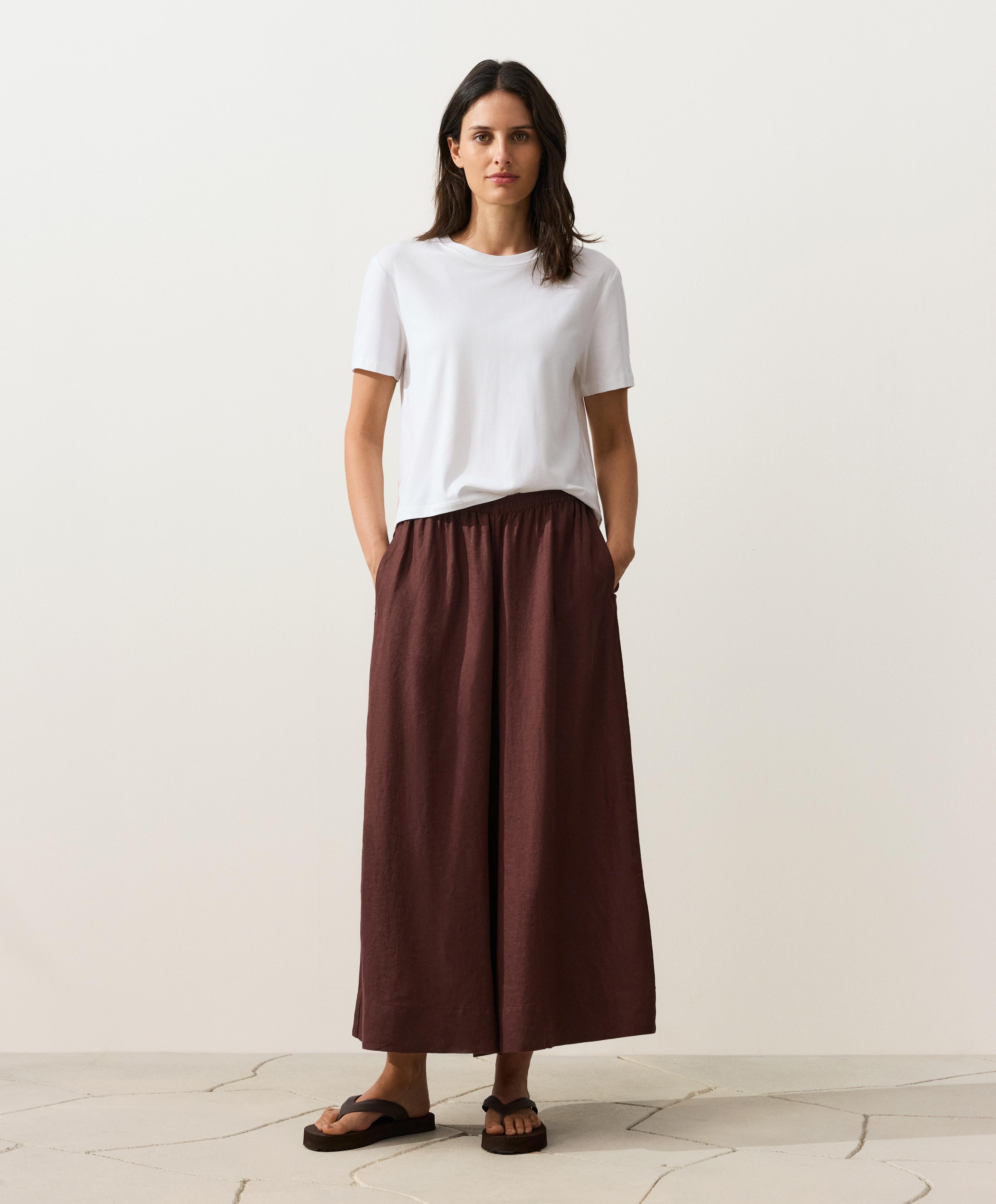 100% linen super wide-leg cropped trousers — CHOCOLATE
