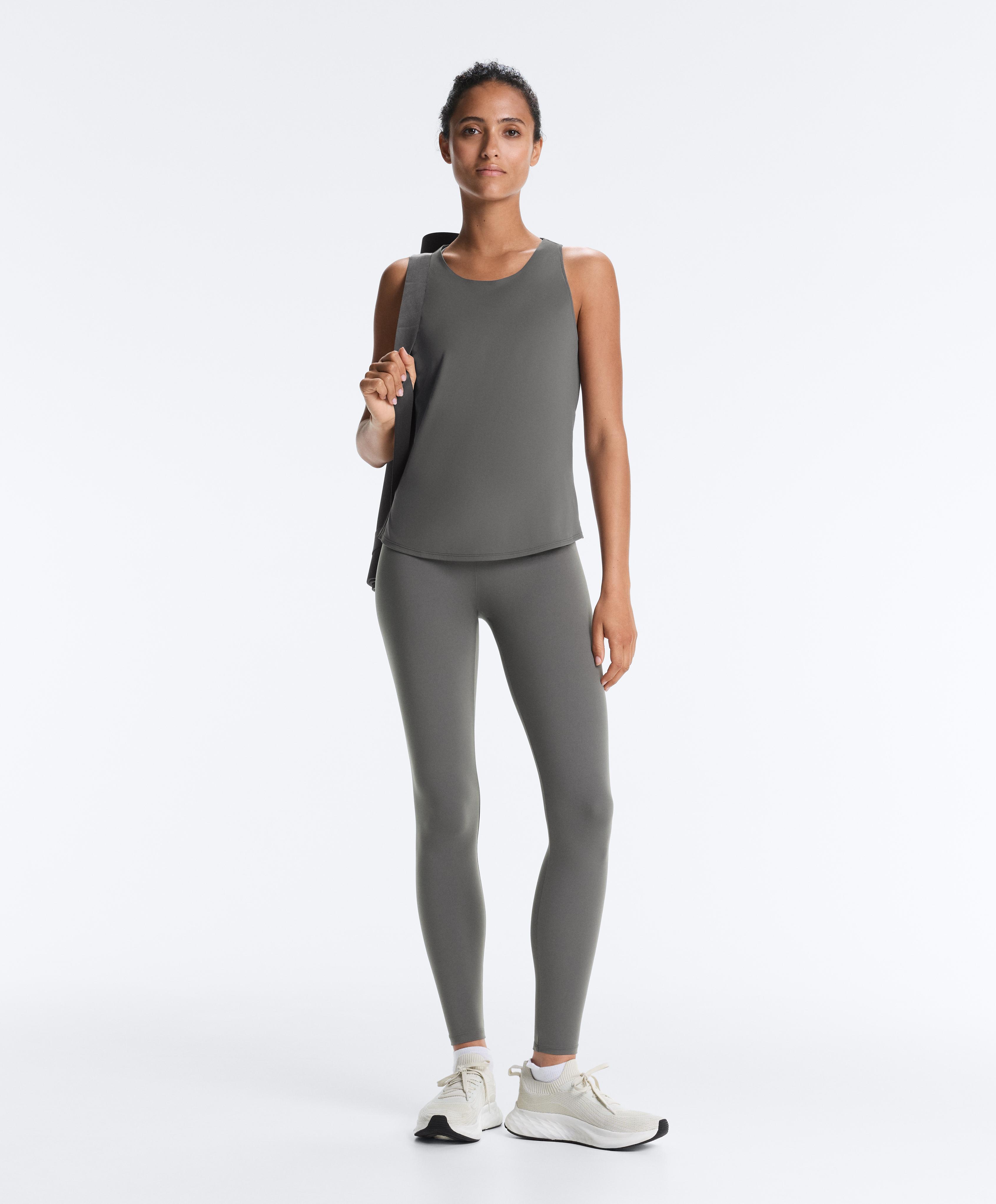 Comfortlux cross-back T-shirt — MID GREY