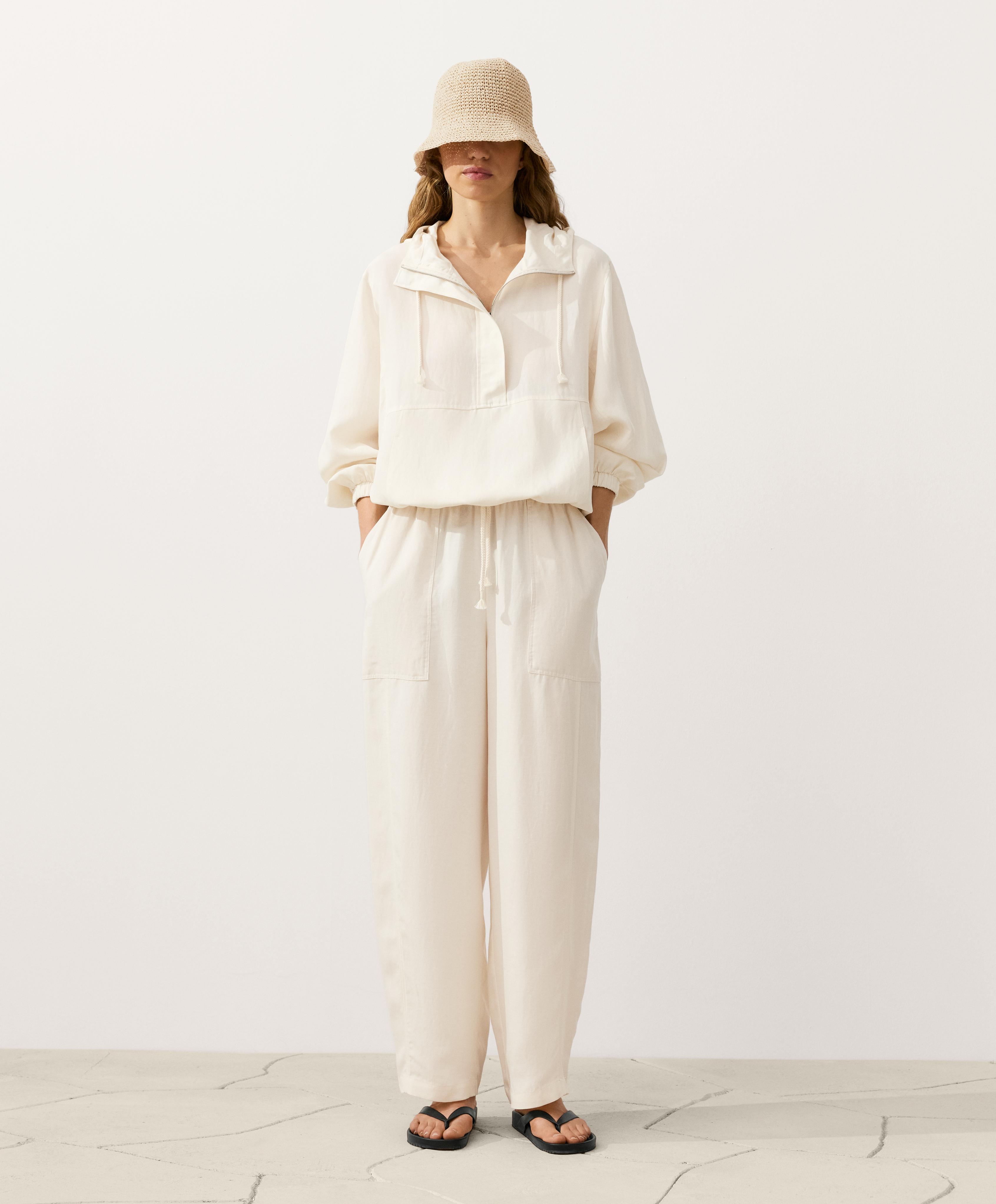 Half-zip sweatshirt with front pocket, lyocell and 24% linen blend — PALE ECRU