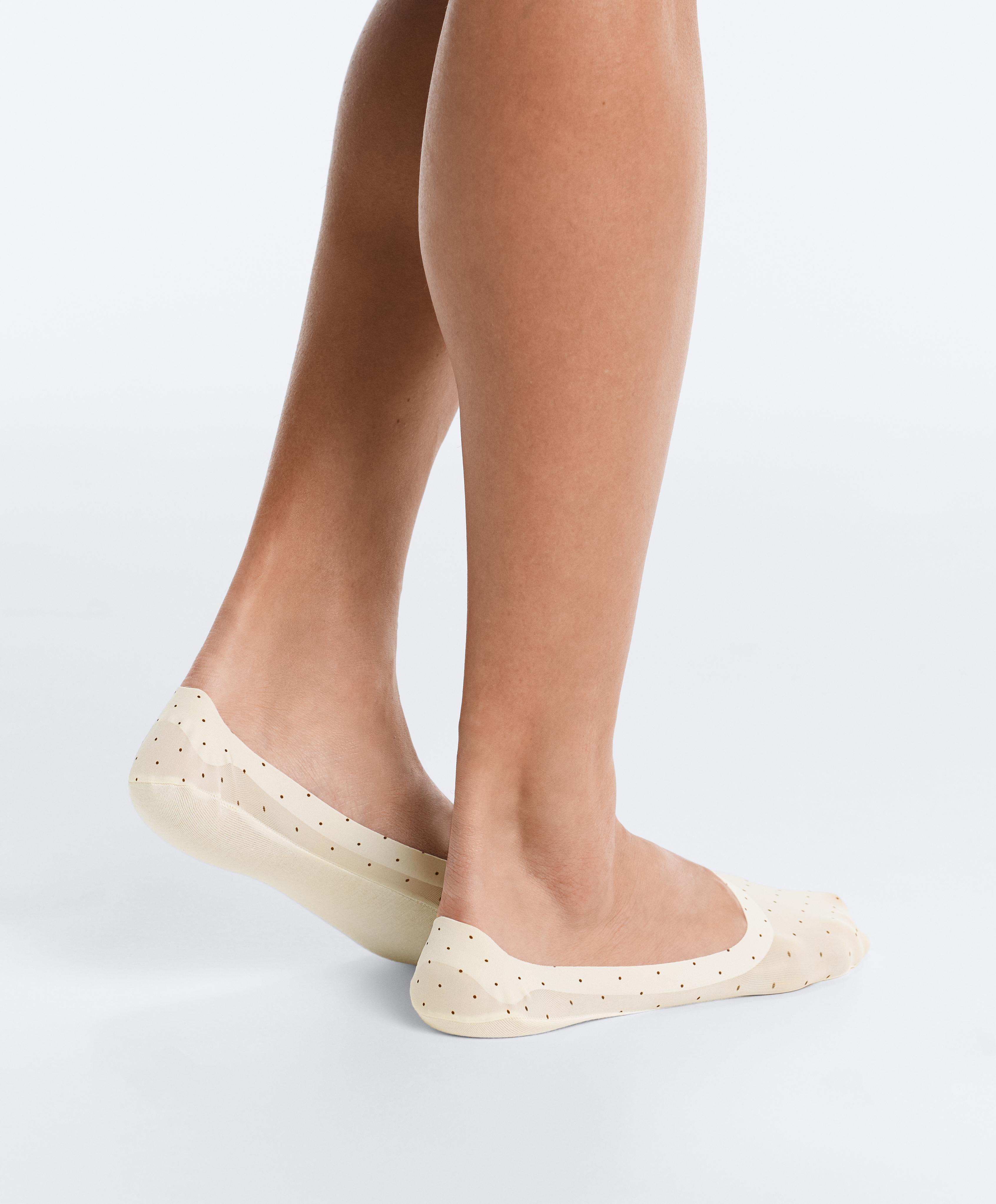 2-pack medium-cut invisible microfibre socks — BROWN