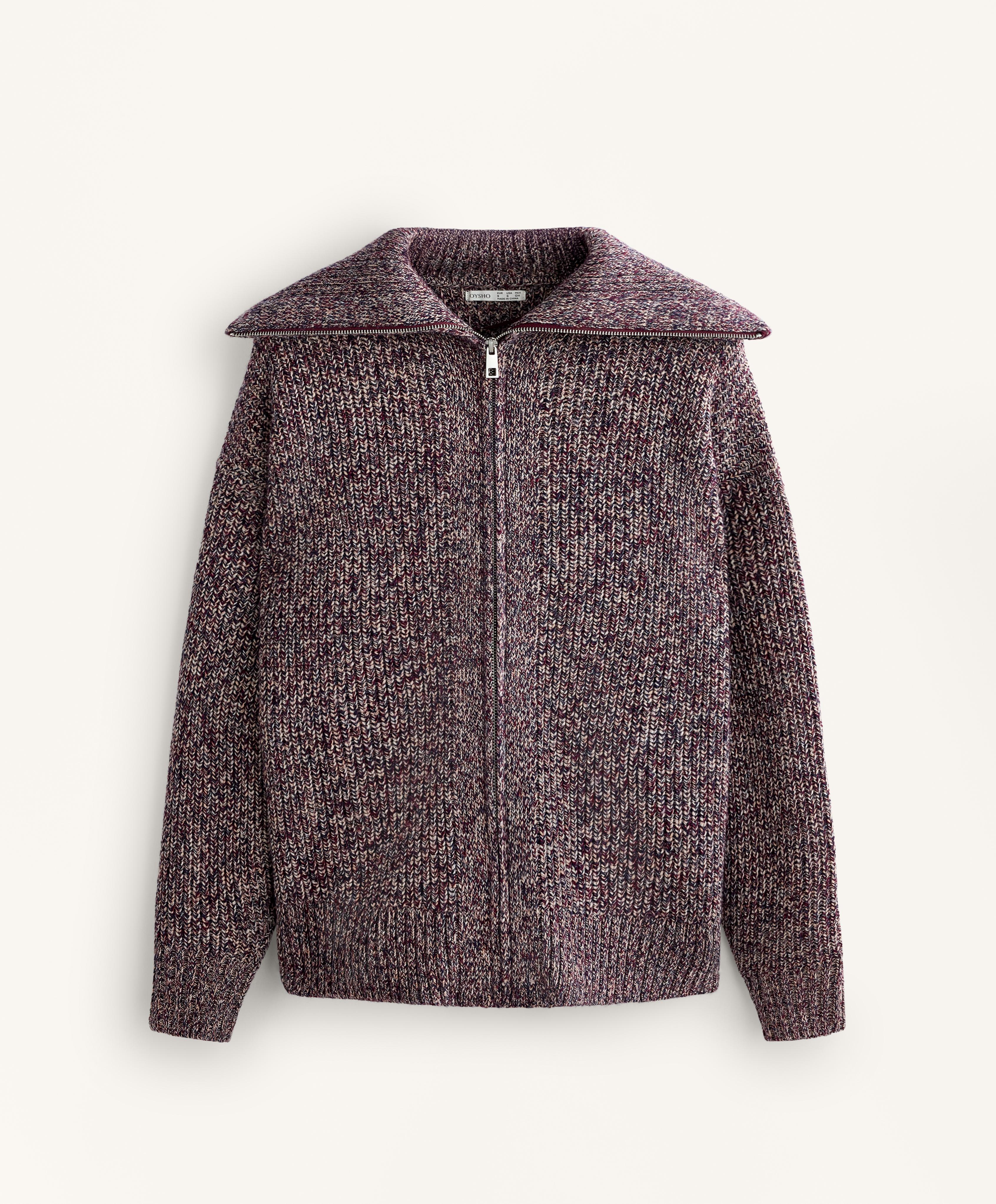 Štrikovaná bunda s vytočeným golierom