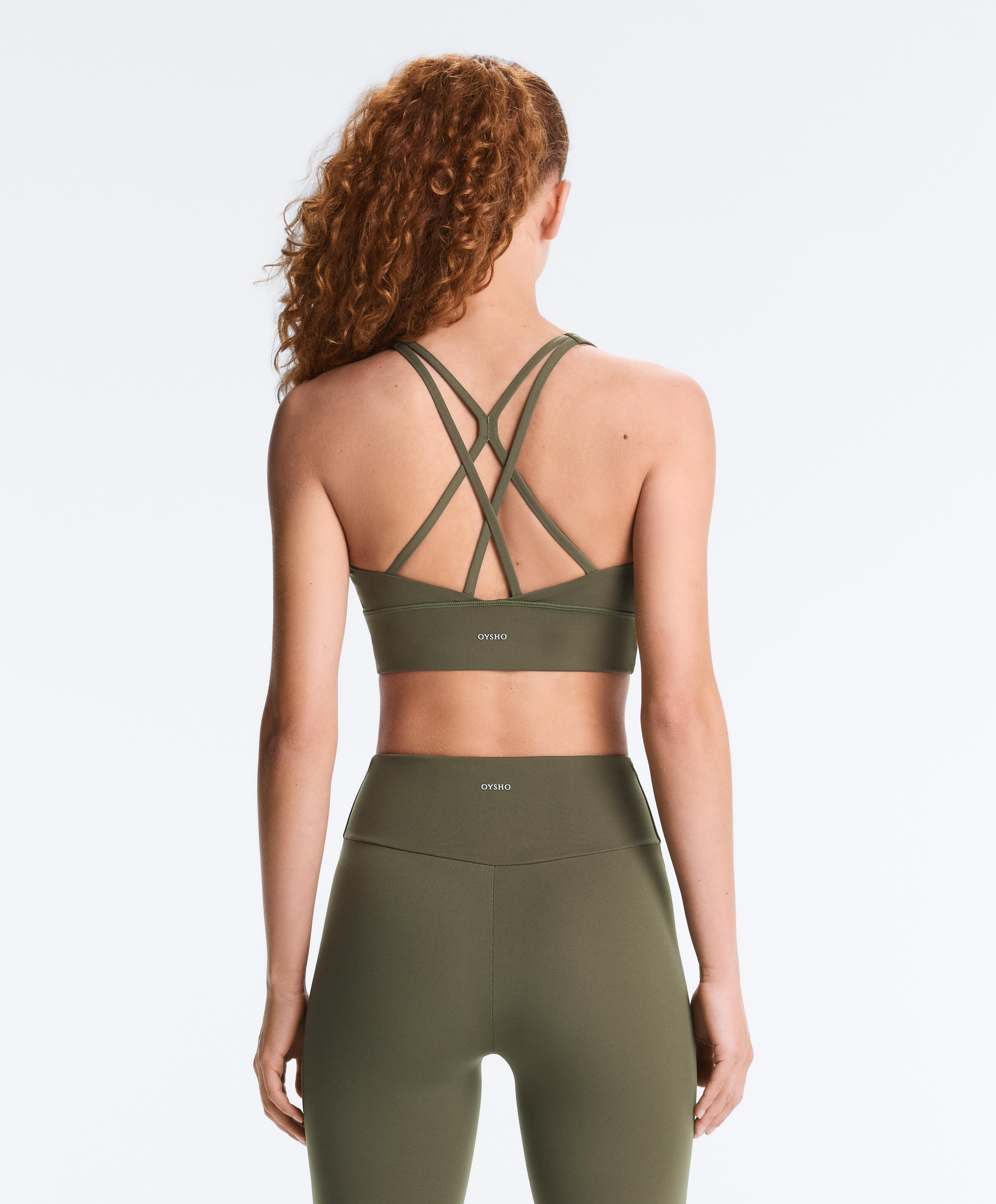 Comfortlux medium support sports bra with cups