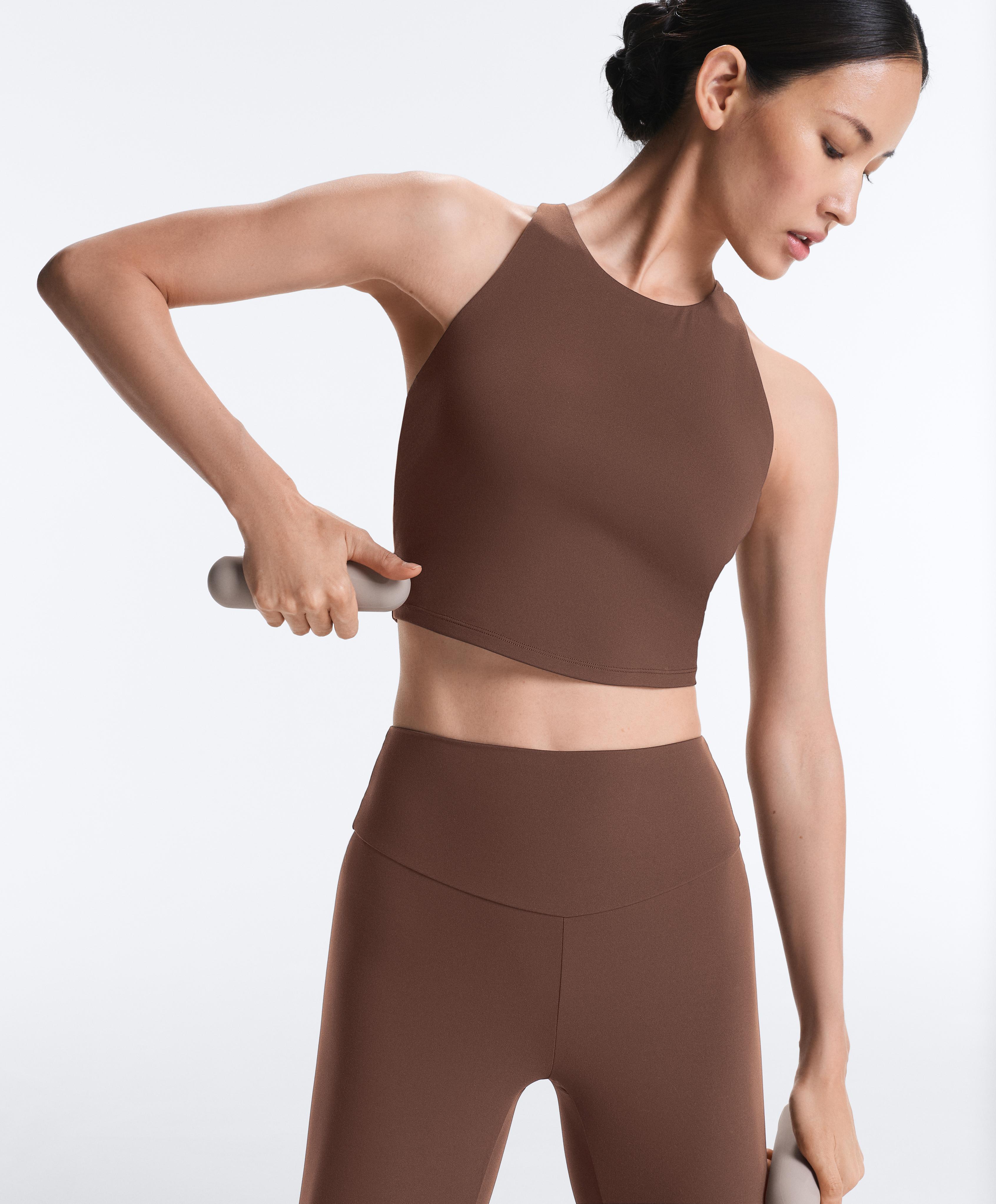 Brown comfortlux high-rise total look