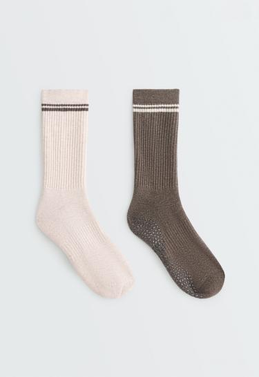 2 pairs of classic cotton cushioned yoga and Pilates socks — TAN MELANGE 1