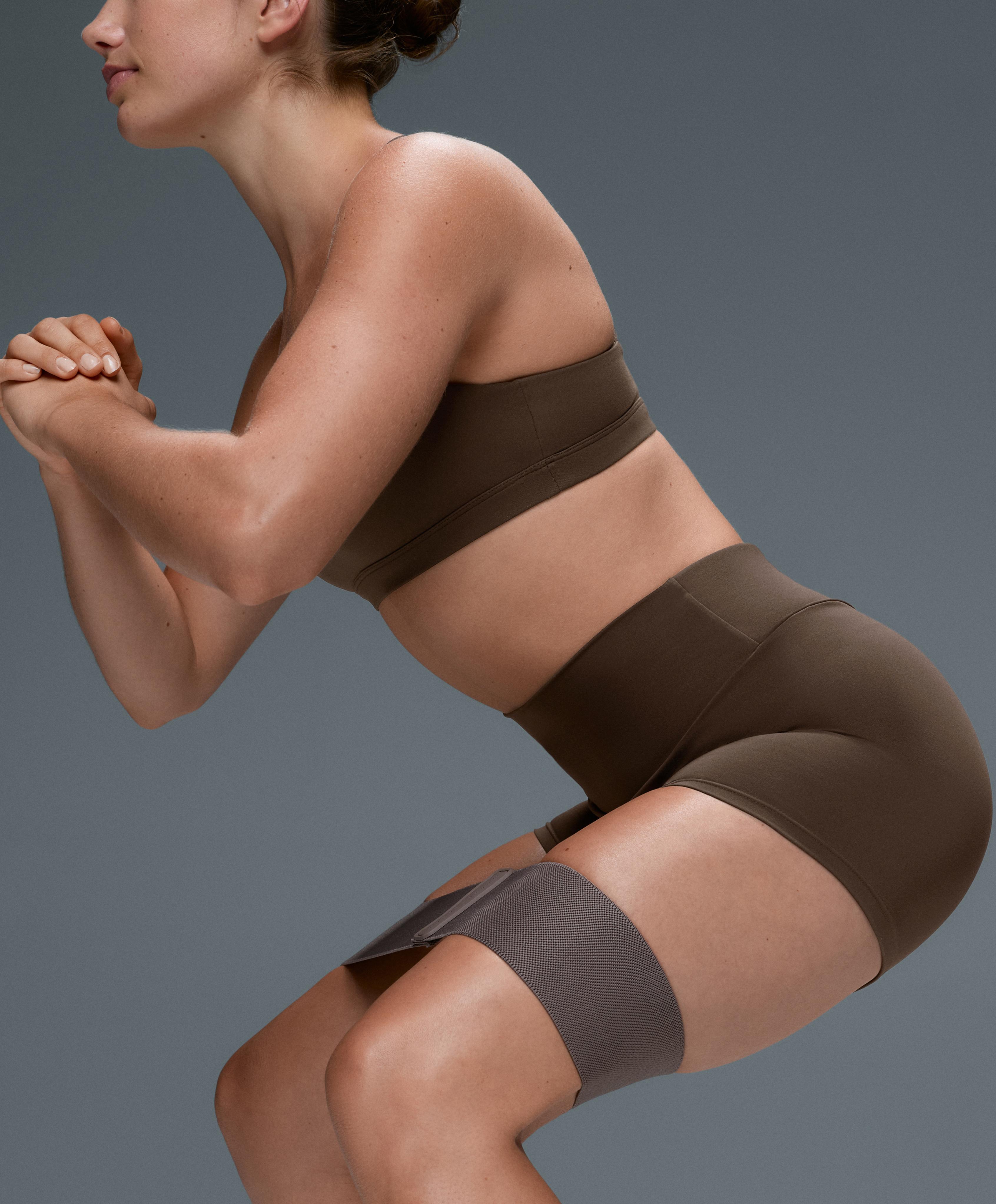 Comfortlux high-waisted 10cm hot pants — DARK BROWN