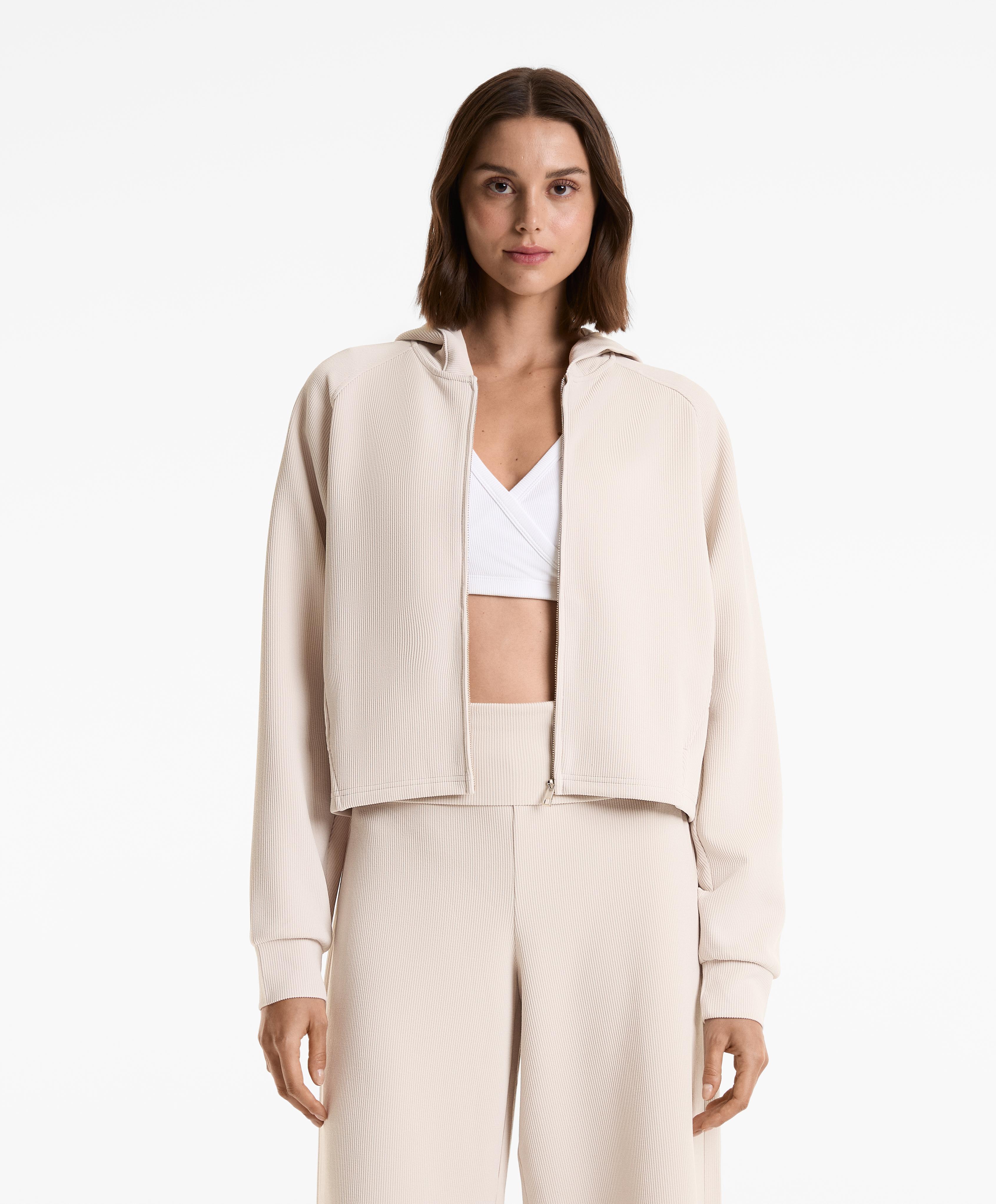 Ribbed hooded jacket with 29% modal Ribbed hooded jacket with 29% modal