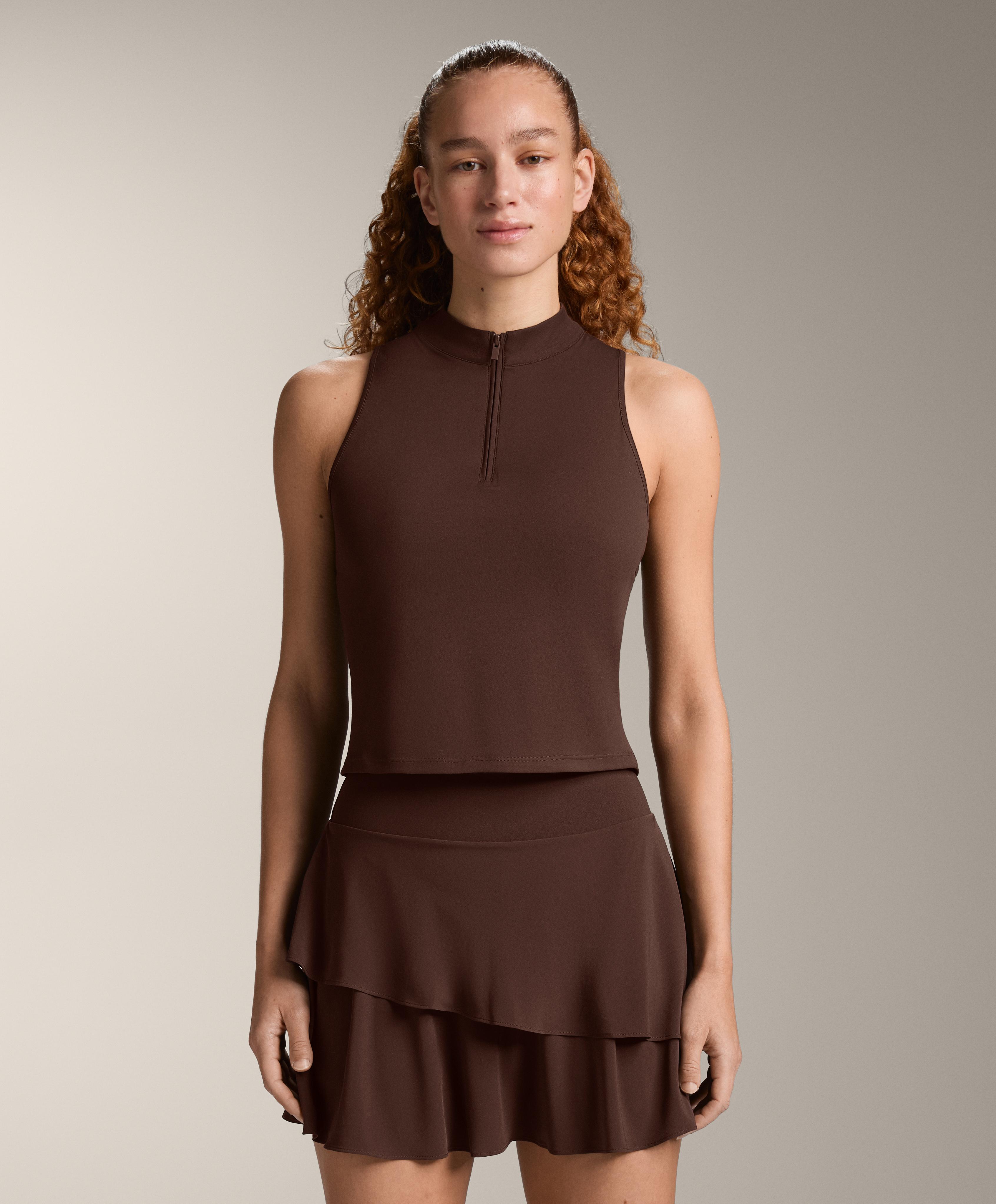 Sleeveless half-zip T-shirt