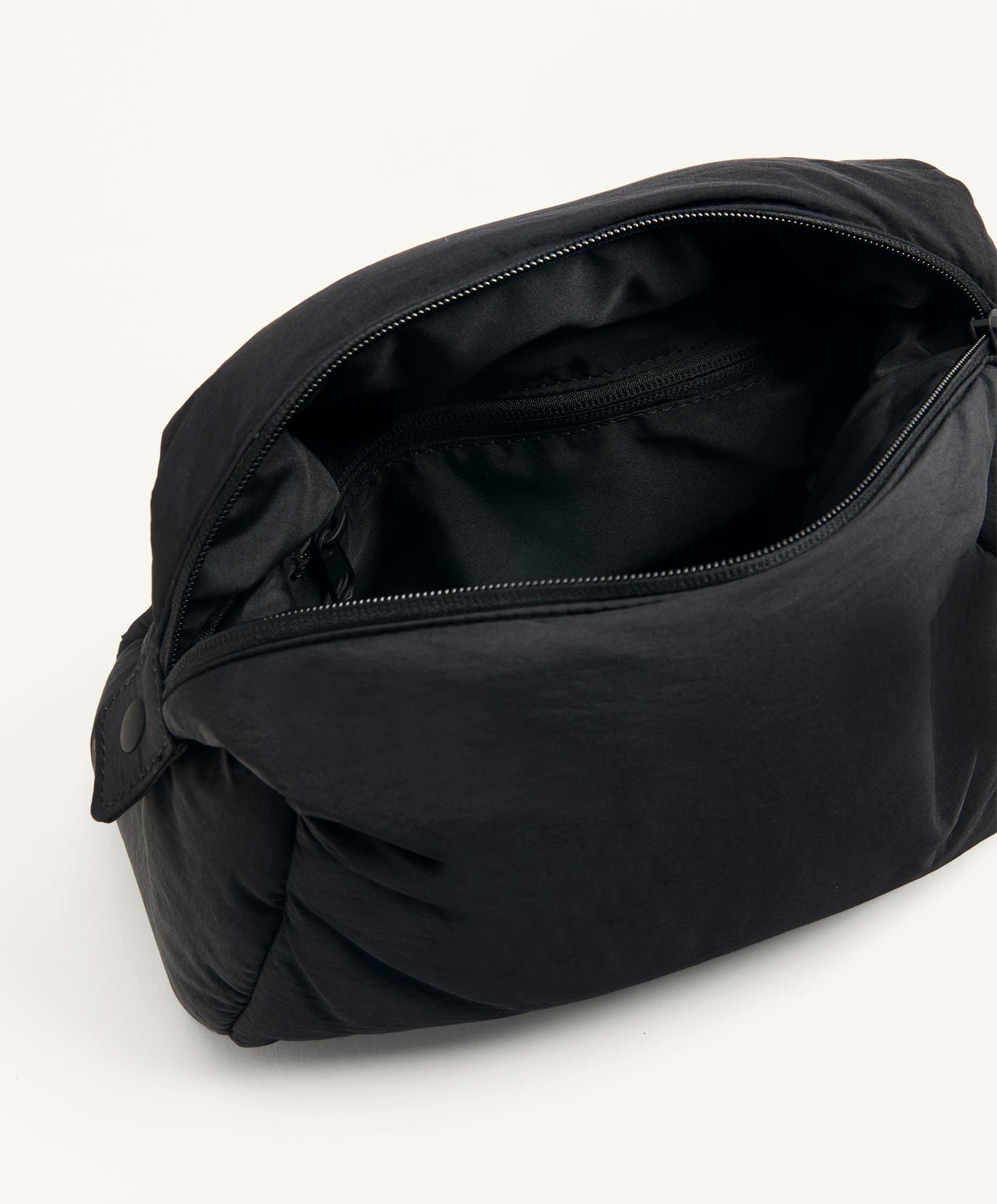 Nylon wash bag Nylon wash bag