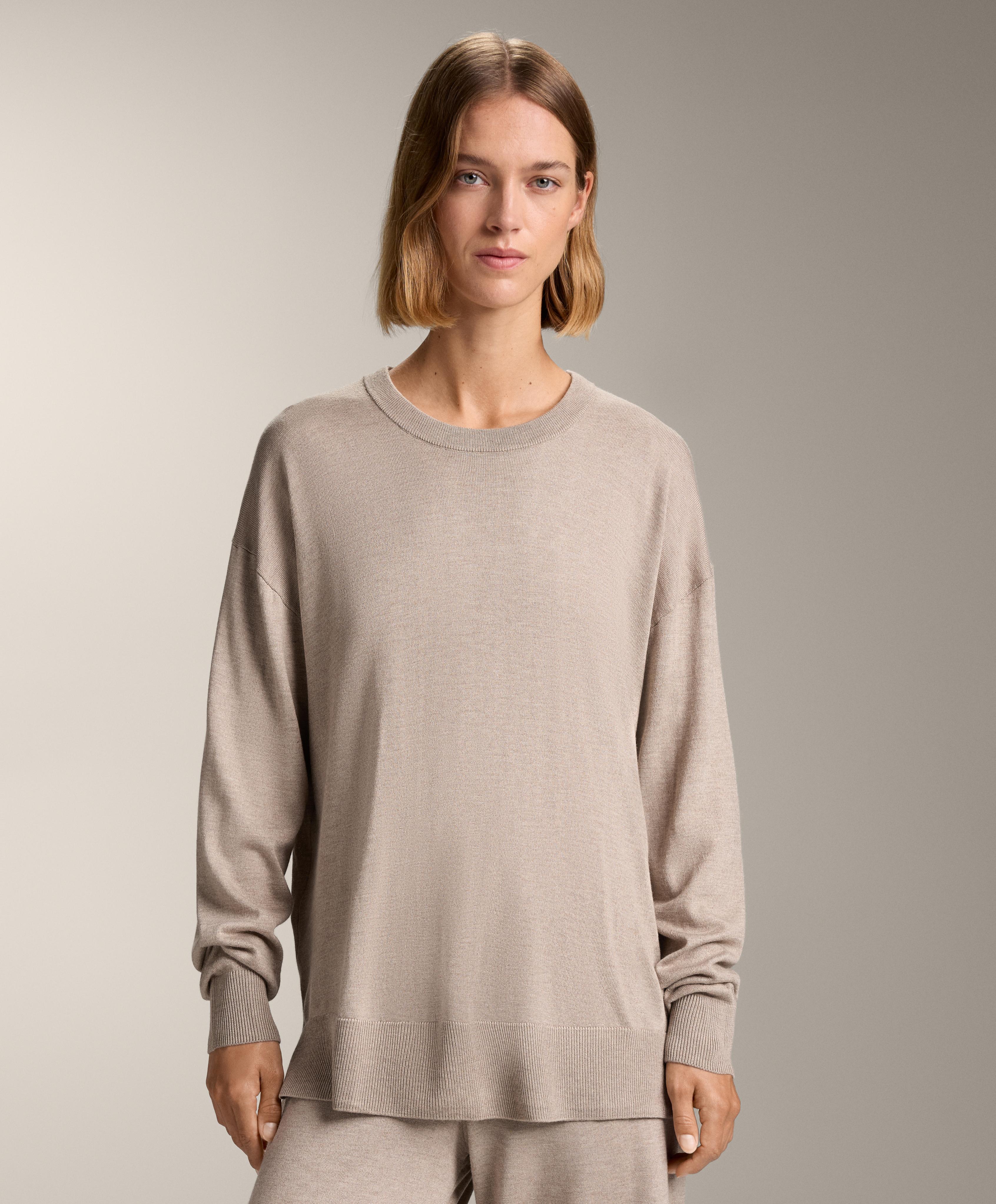 Sweter z okrągłym dekoltem z 10% kaszmiru