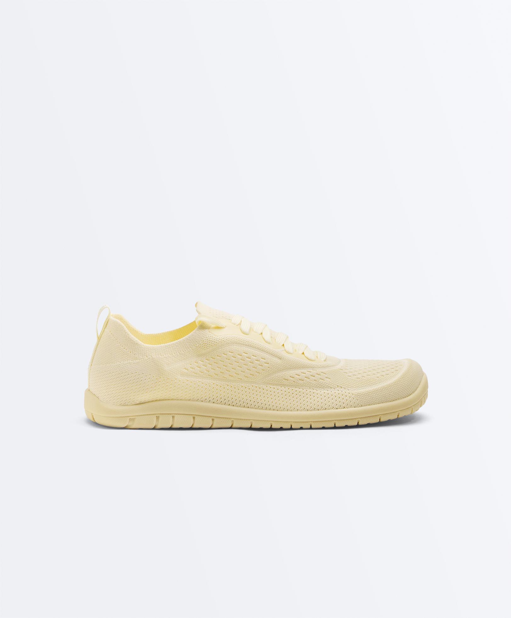 Barefoot multi-activity Sport shoe