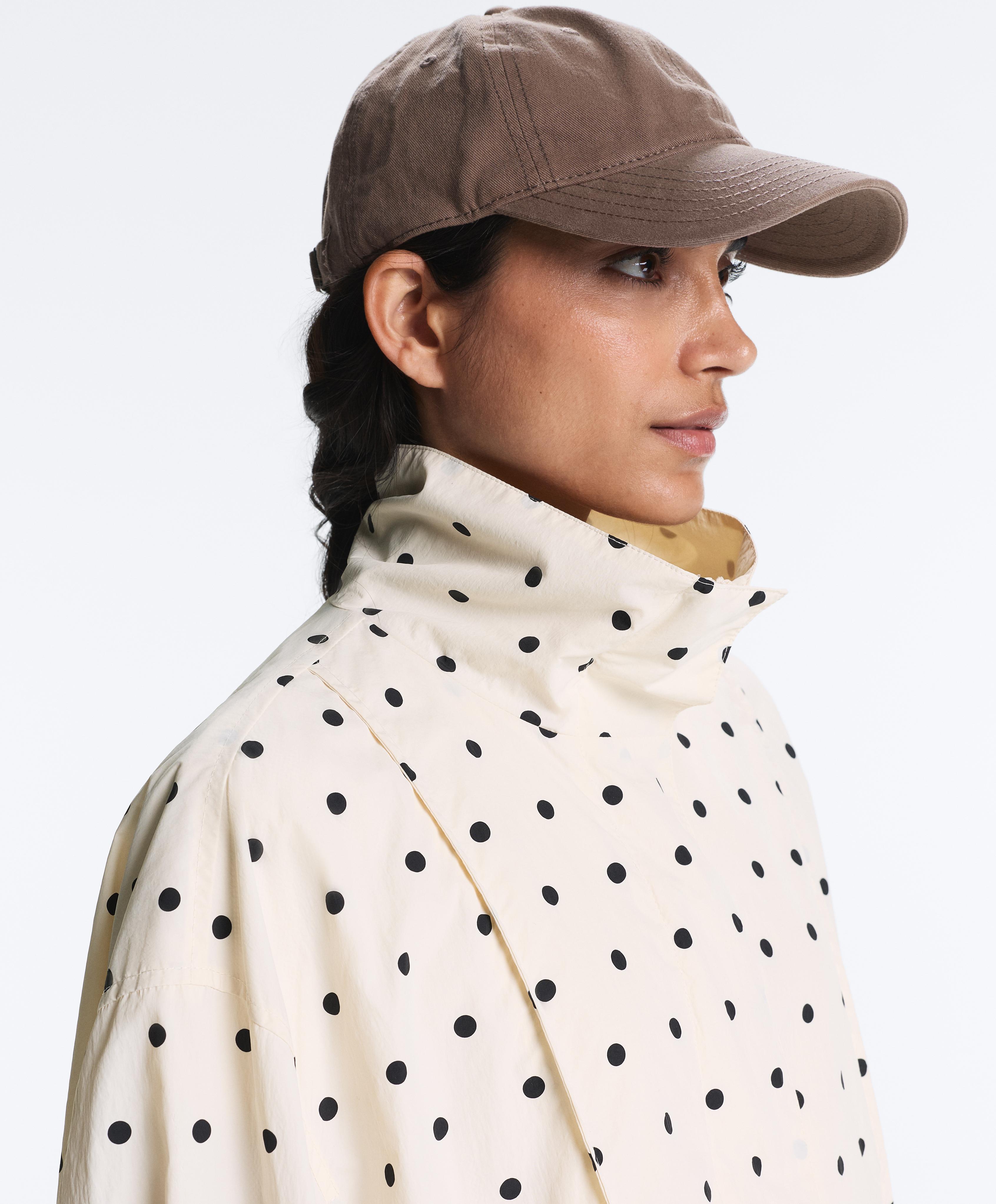 Long water-repellent polka dot jacket — PALE ECRU
