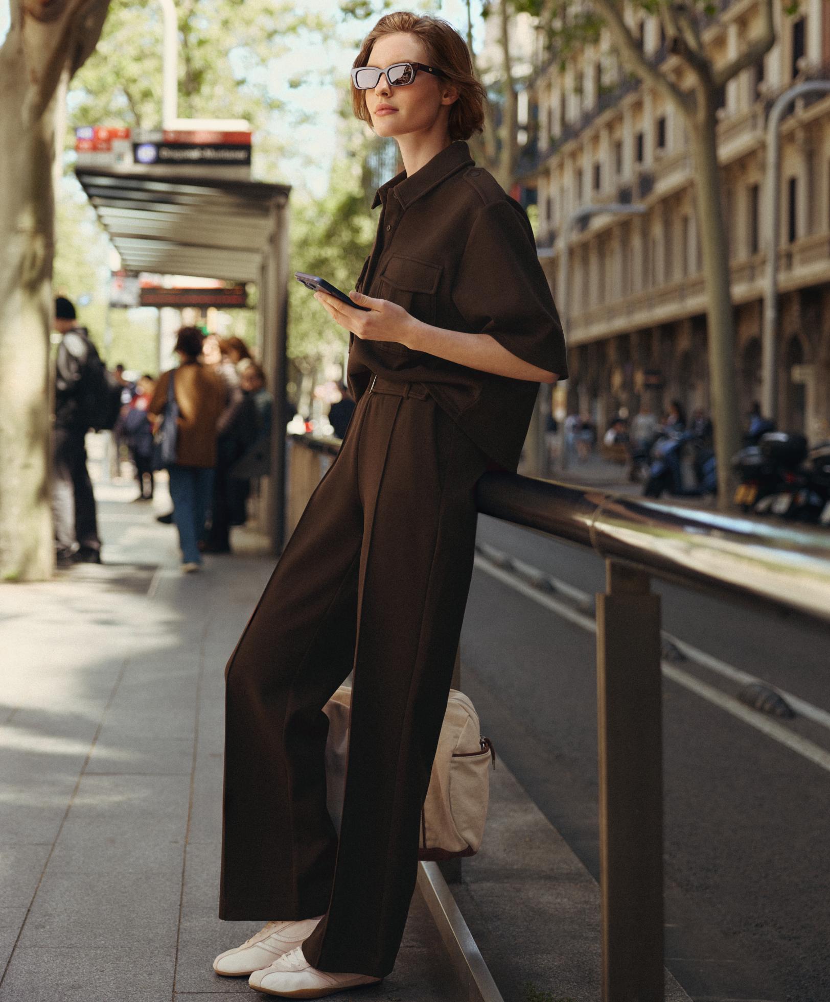 Low-rise slim pique trousers with cotton — DARK BROWN