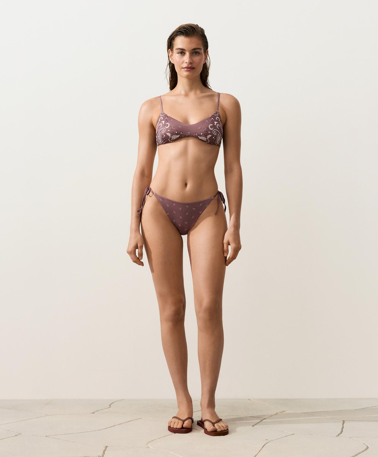 Medium-coverage bandana-print tie bikini briefs — DARK BROWN