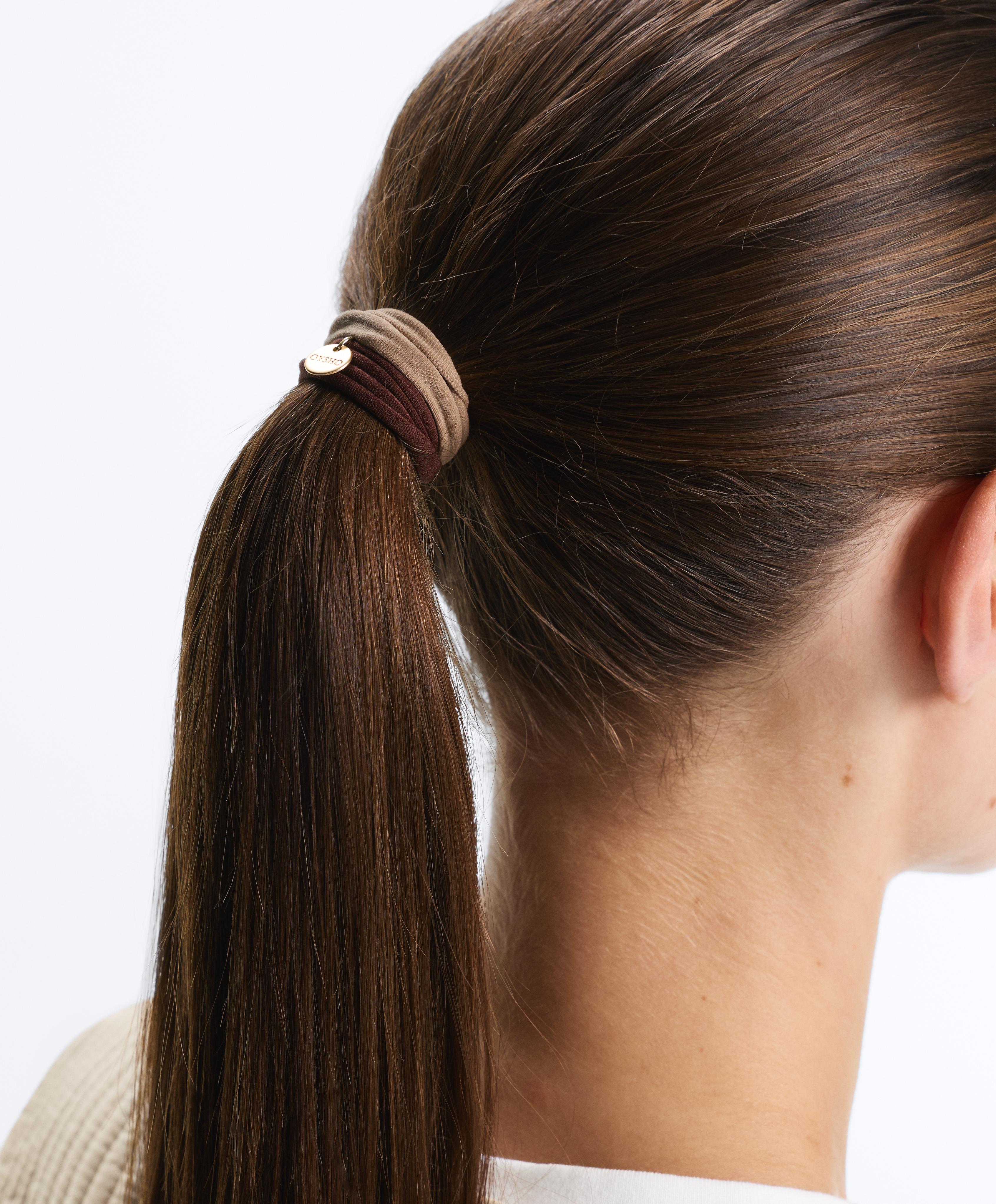 6 Haargummis mit Oysho-Etikett 6 Haargummis mit Oysho-Etikett