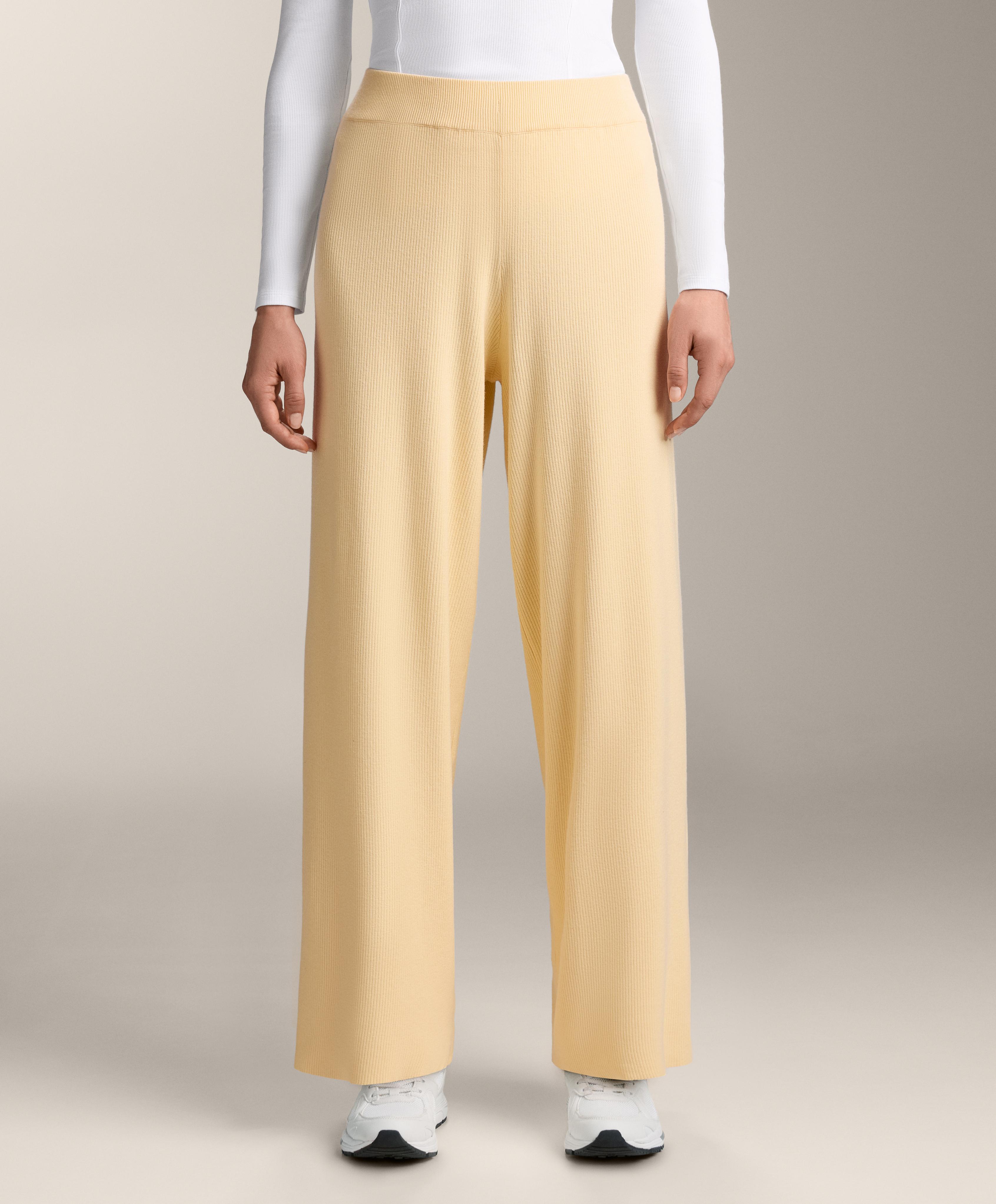 Pantalón ancho punto rib Pantalón ancho punto rib