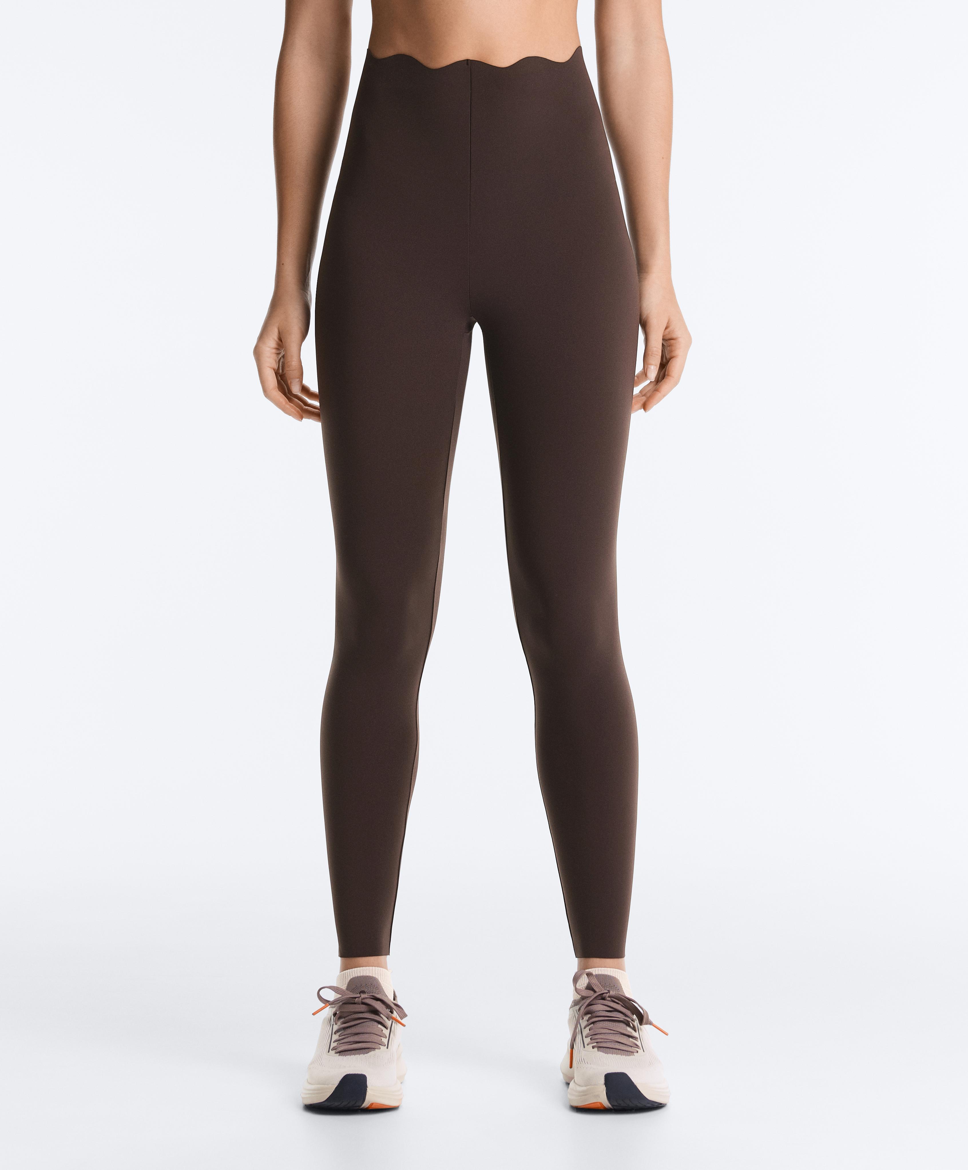 High-rise compressive core control ankle-length leggings with wave detail — DARK REDDISH‑BROWN