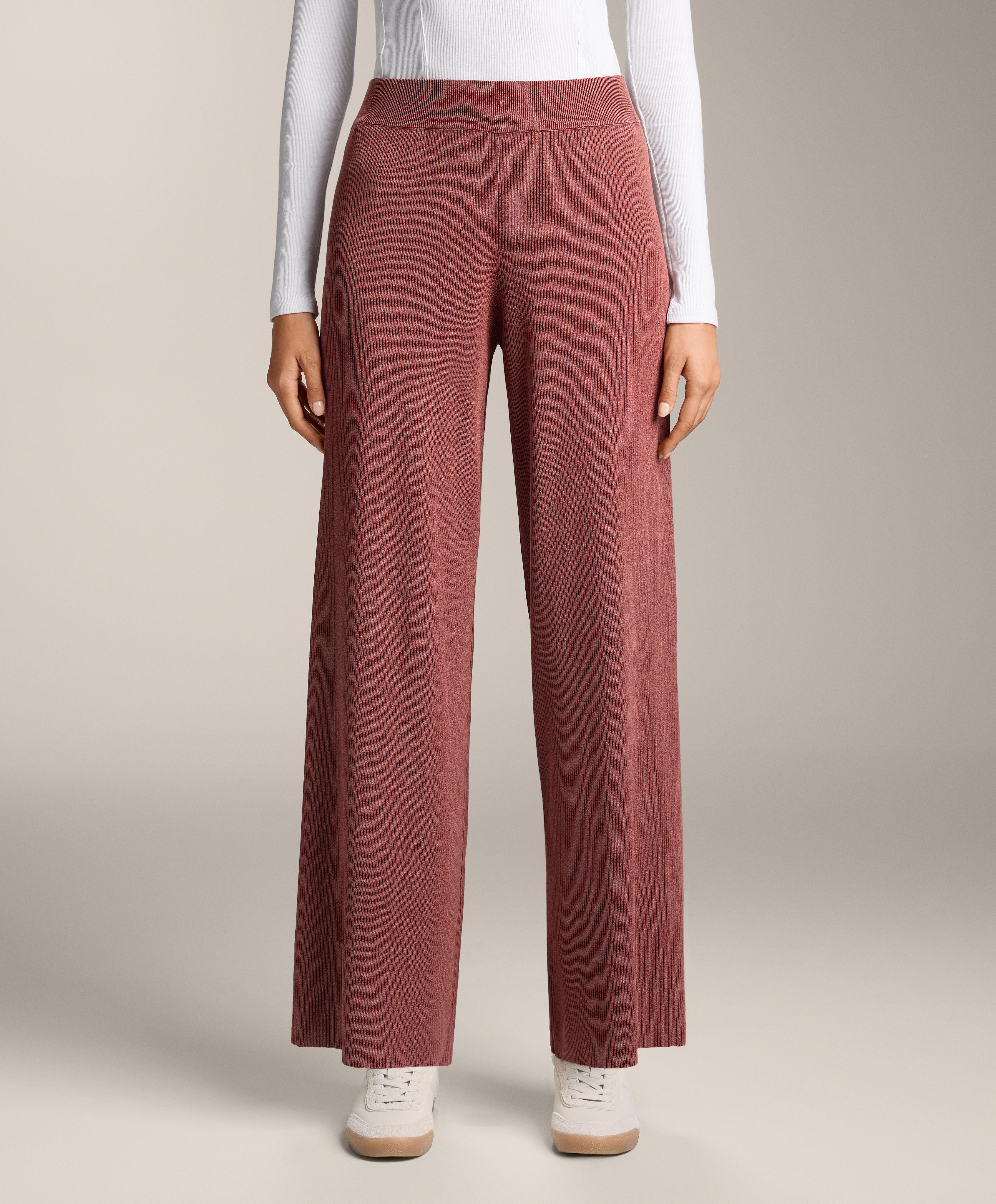 Pantalón recto de punto lavado