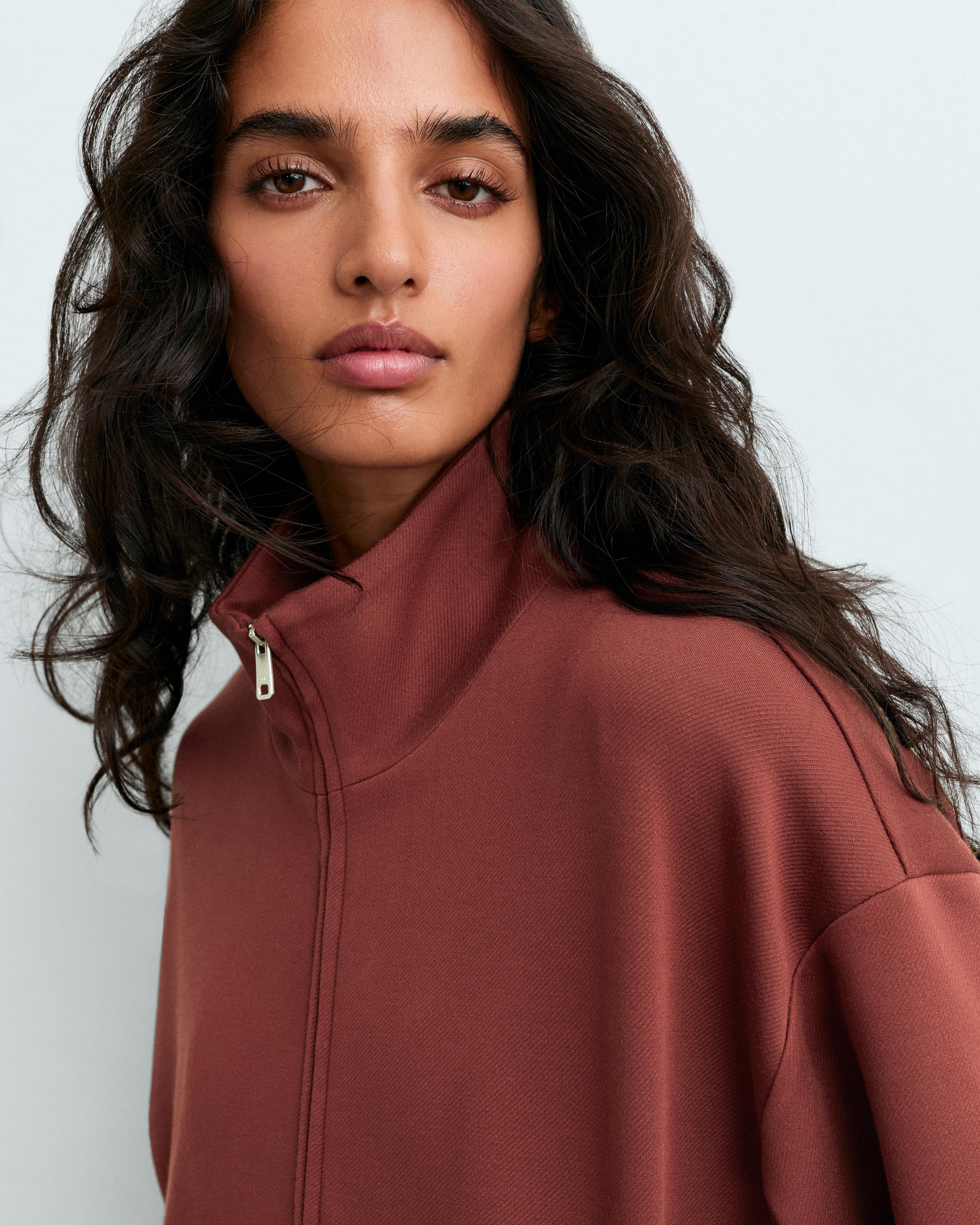 High-neck zip-up jacket — DARK BRICK