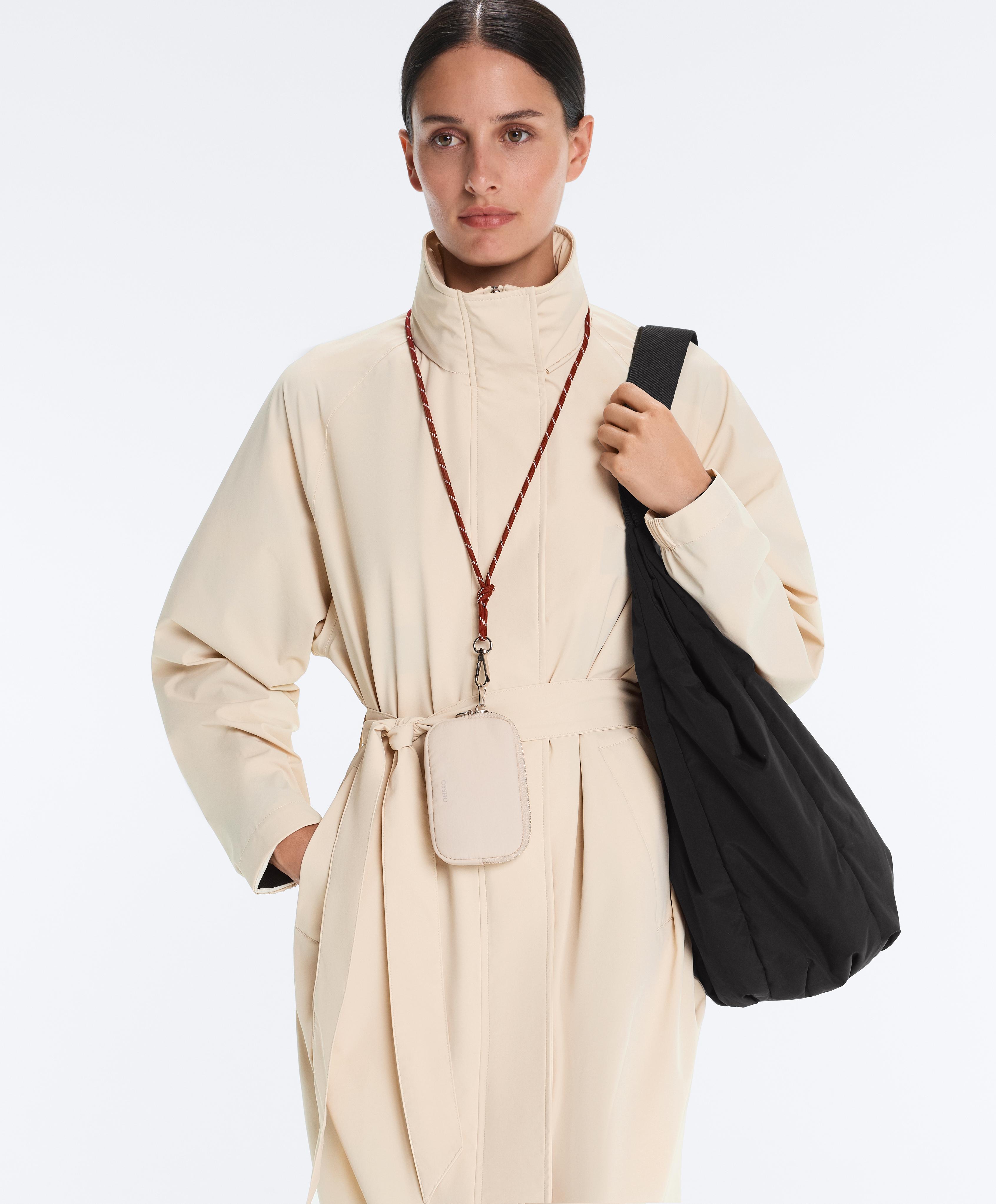 Long extra lightweight 10k waterproof jacket — PALE BEIGE