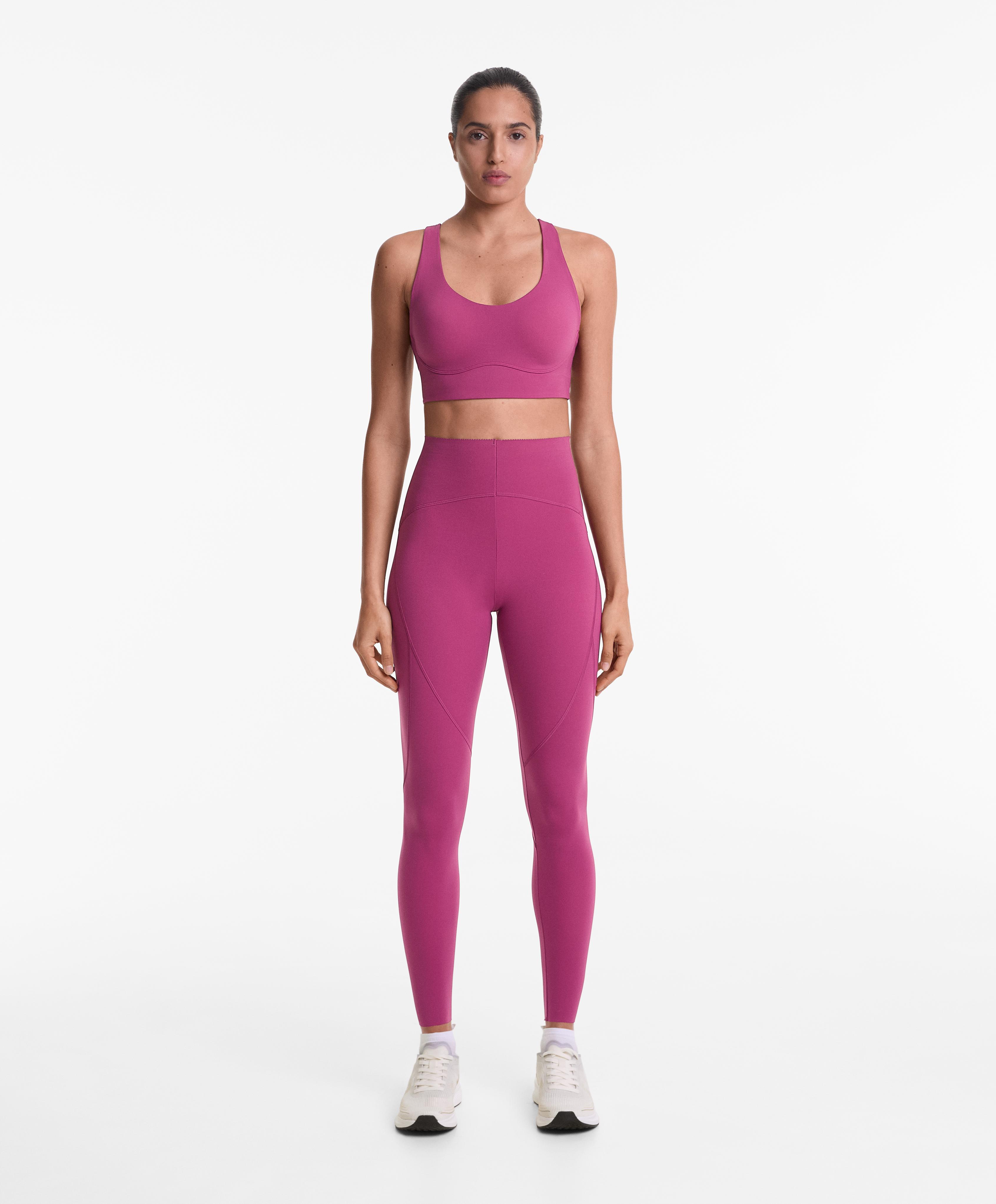 Compressive high rise ankle-length basic leggings Compressive high rise ankle-length basic leggings