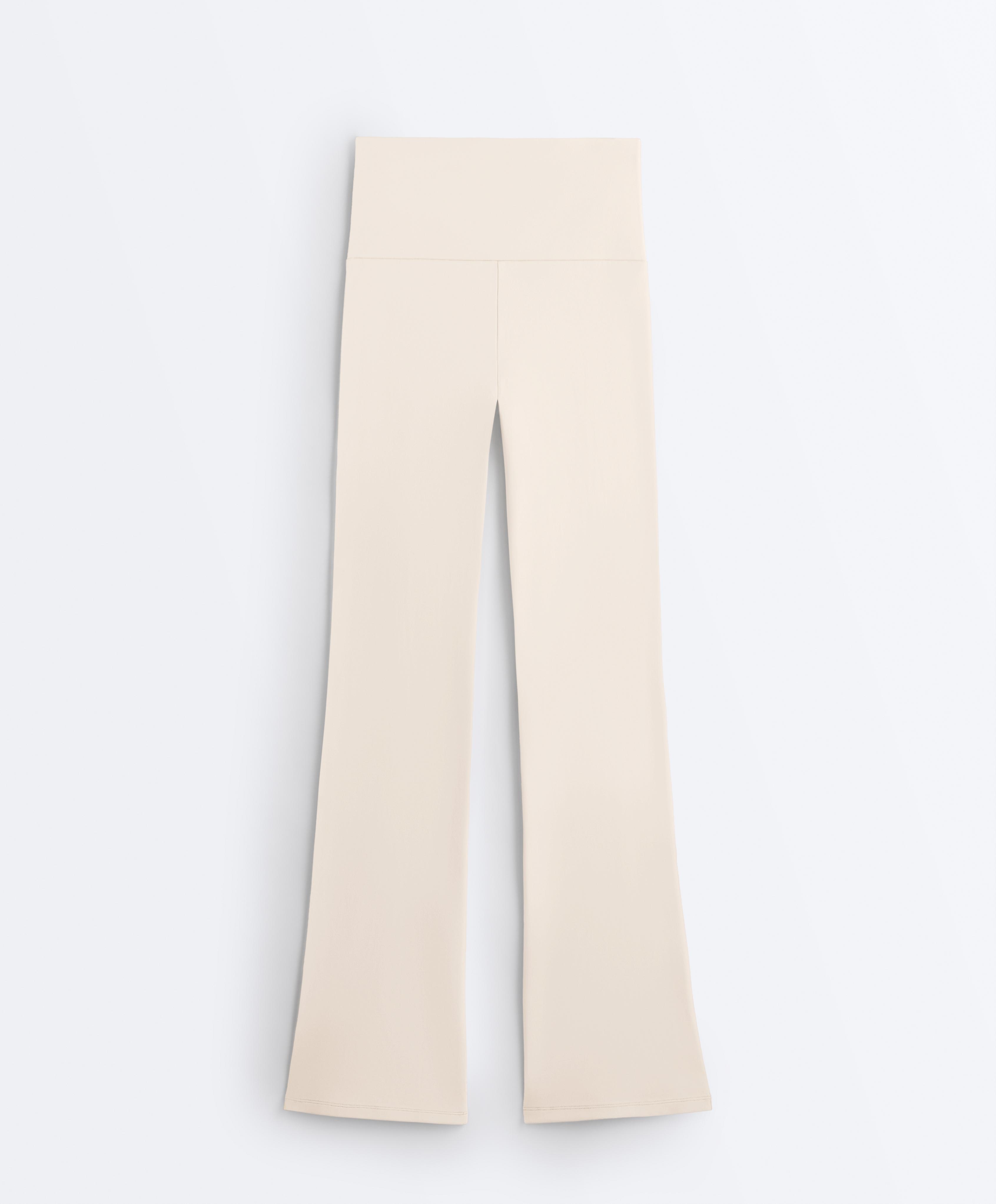 Pantaloni Flare High Rise Comfortlux - Saldi