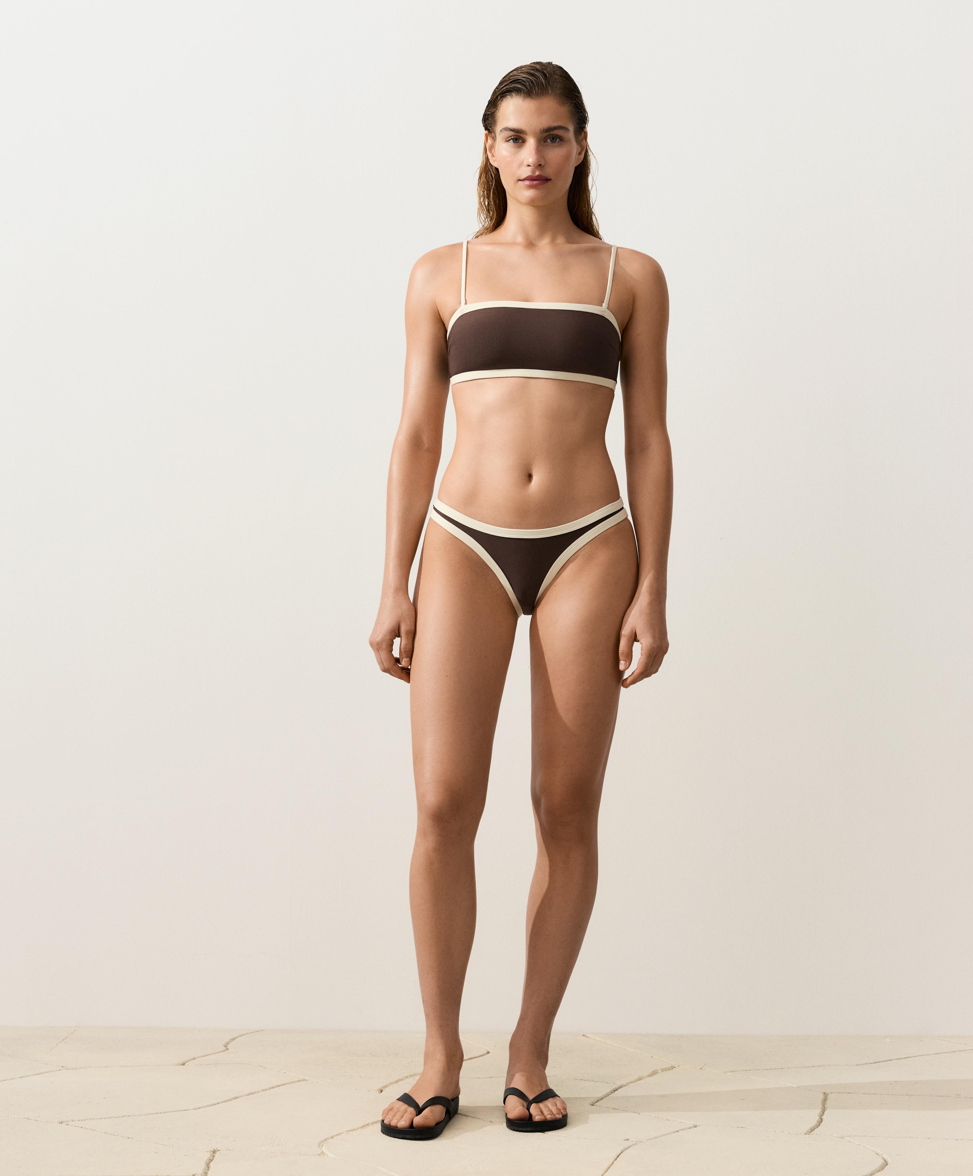 Contrast trim bandeau bikini — DARK BROWN