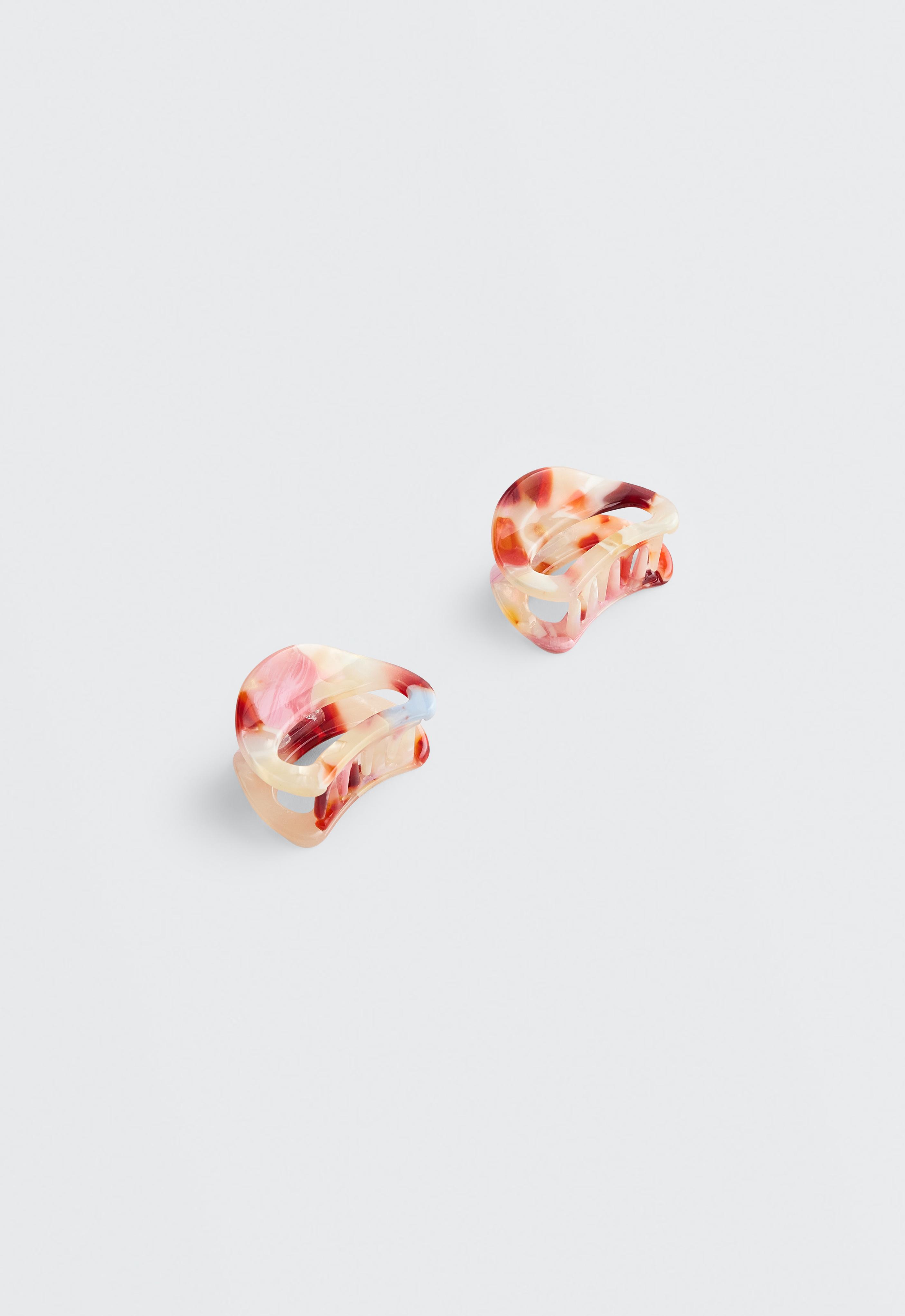 2 mini asymmetrical hair clips