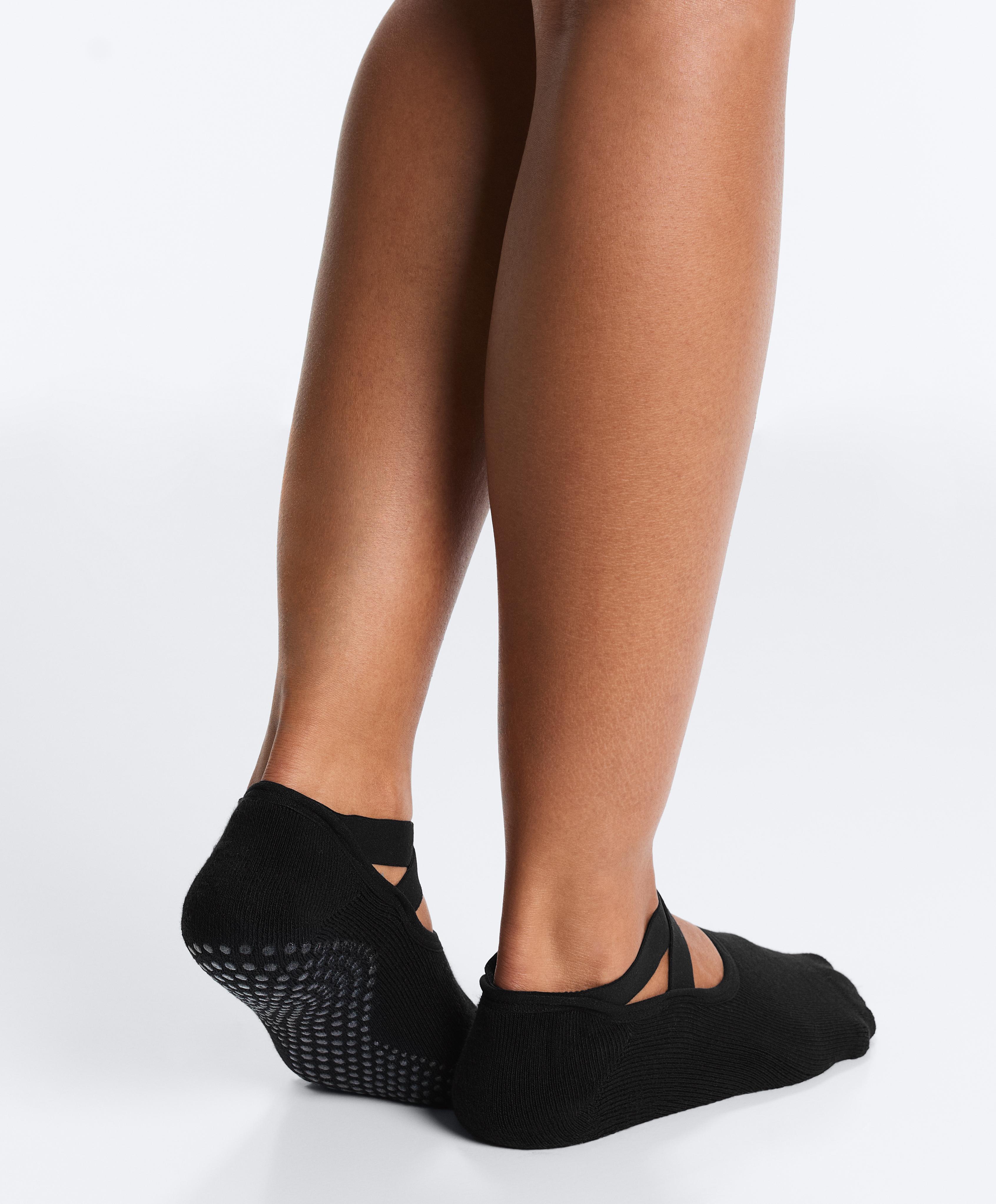 2 pairs of padded cotton blend yoga and Pilates socks with crossover straps — BLACK