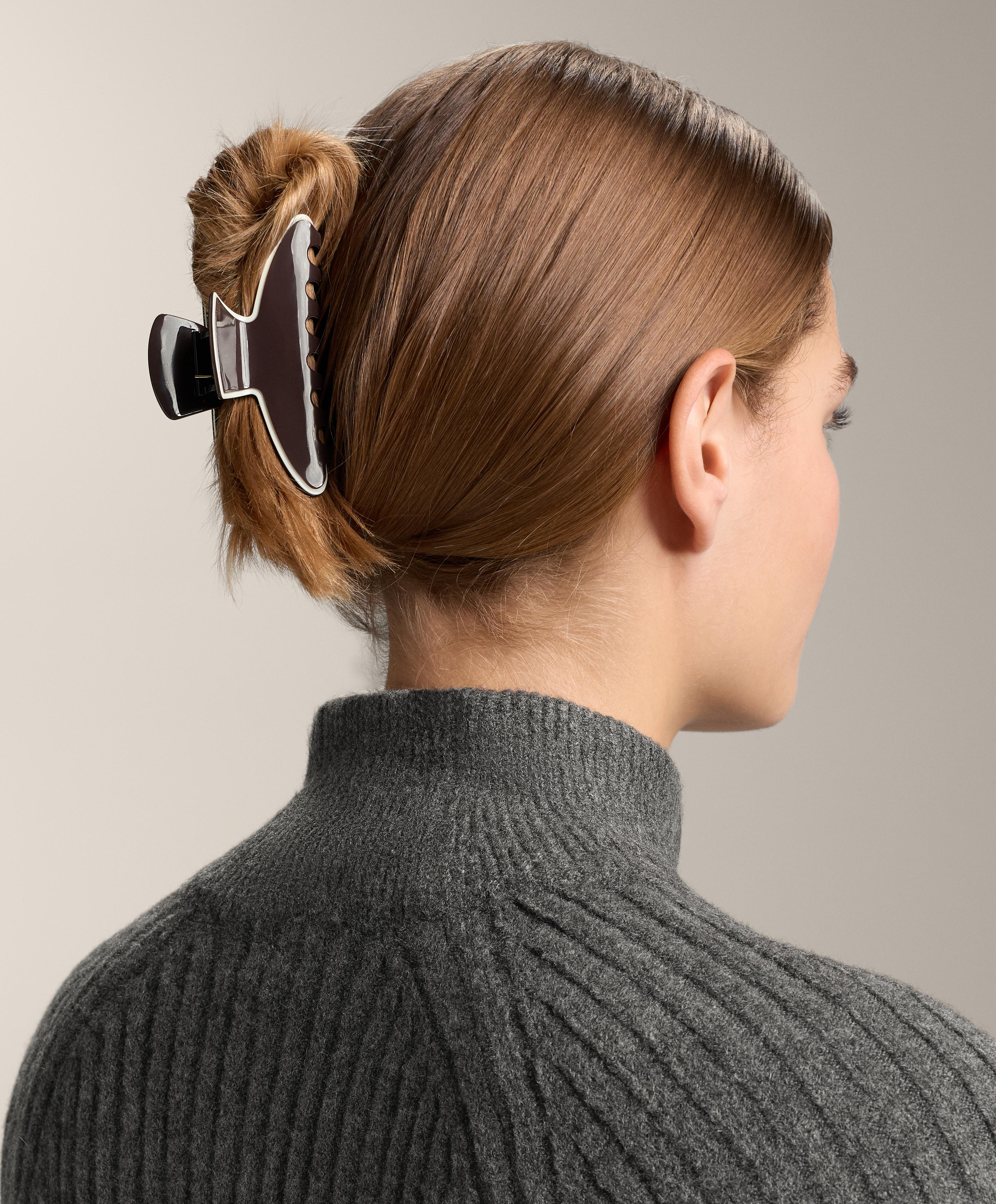 Large piping hair clip