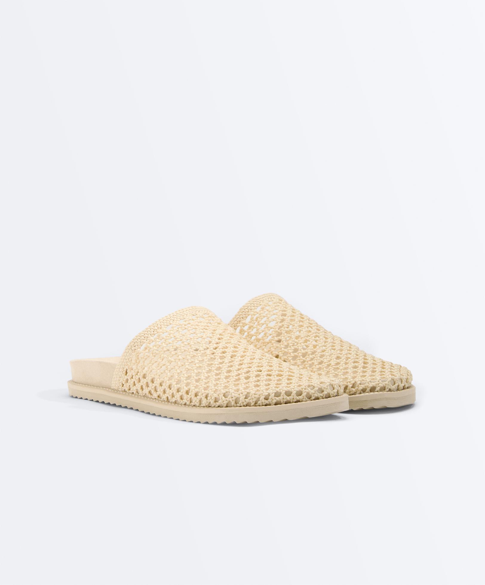 قبقاب مضفر قبقاب مضفر