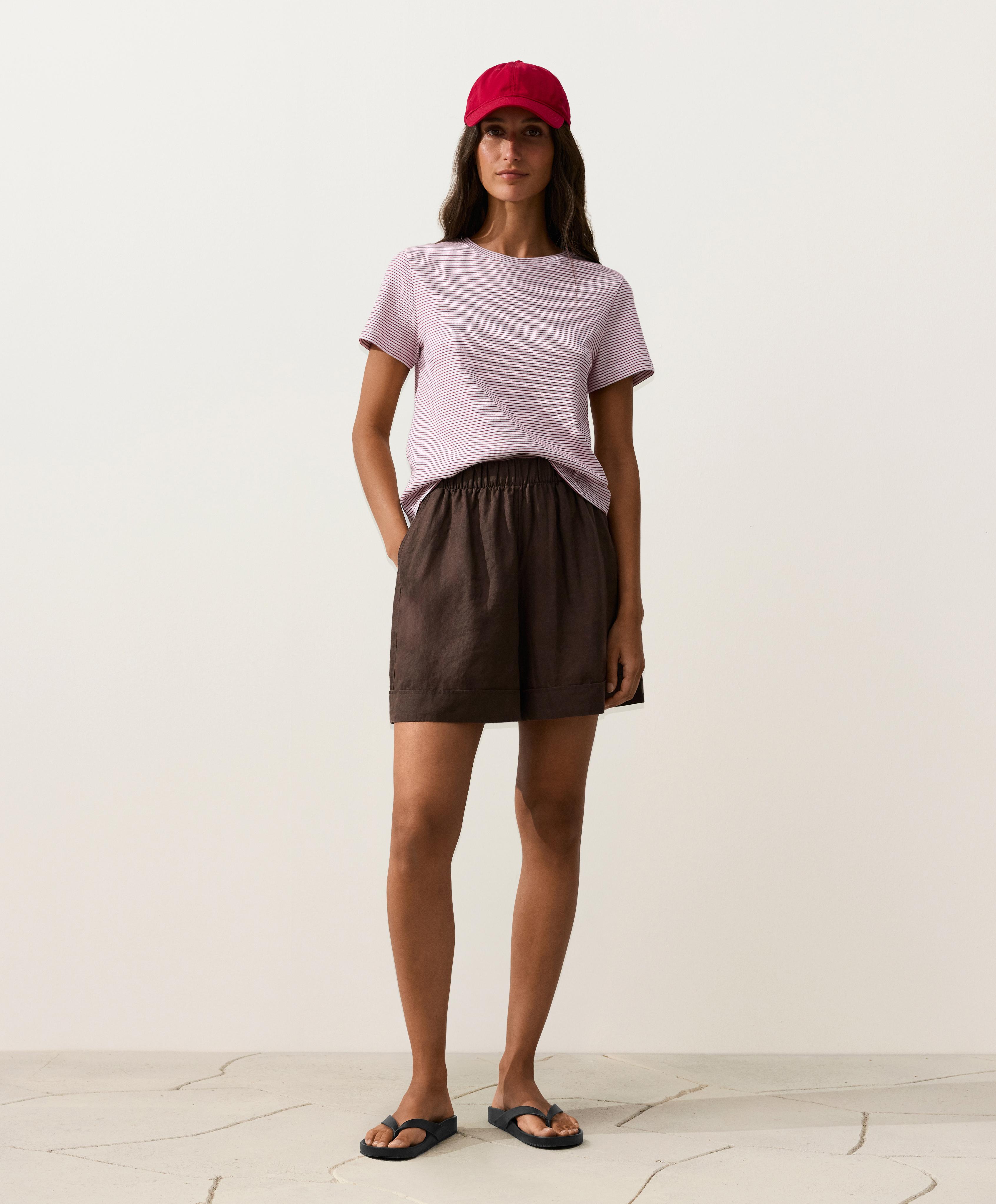 100% linen Bermuda shorts — DARK BROWN