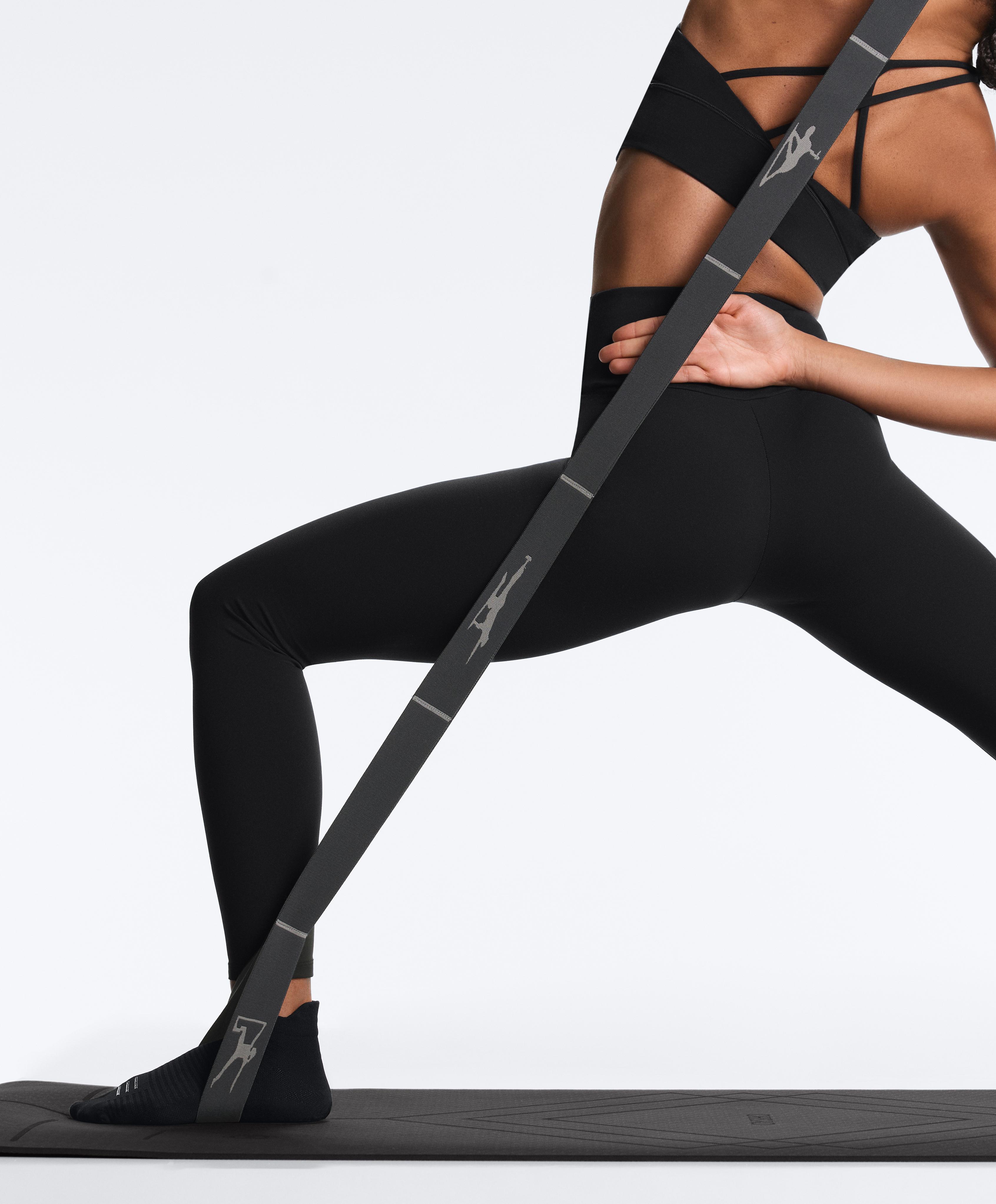 2 זוגות גרבי סניקרס ליוגה ופילאטיס מפוליאמיד מעורב 2 זוגות גרבי סניקרס ליוגה ופילאטיס מפוליאמיד מעורב