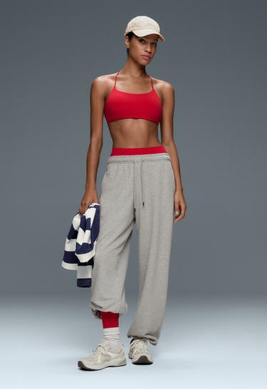 Low-support Comfortlux crossover sports bra — STRONG RED 5