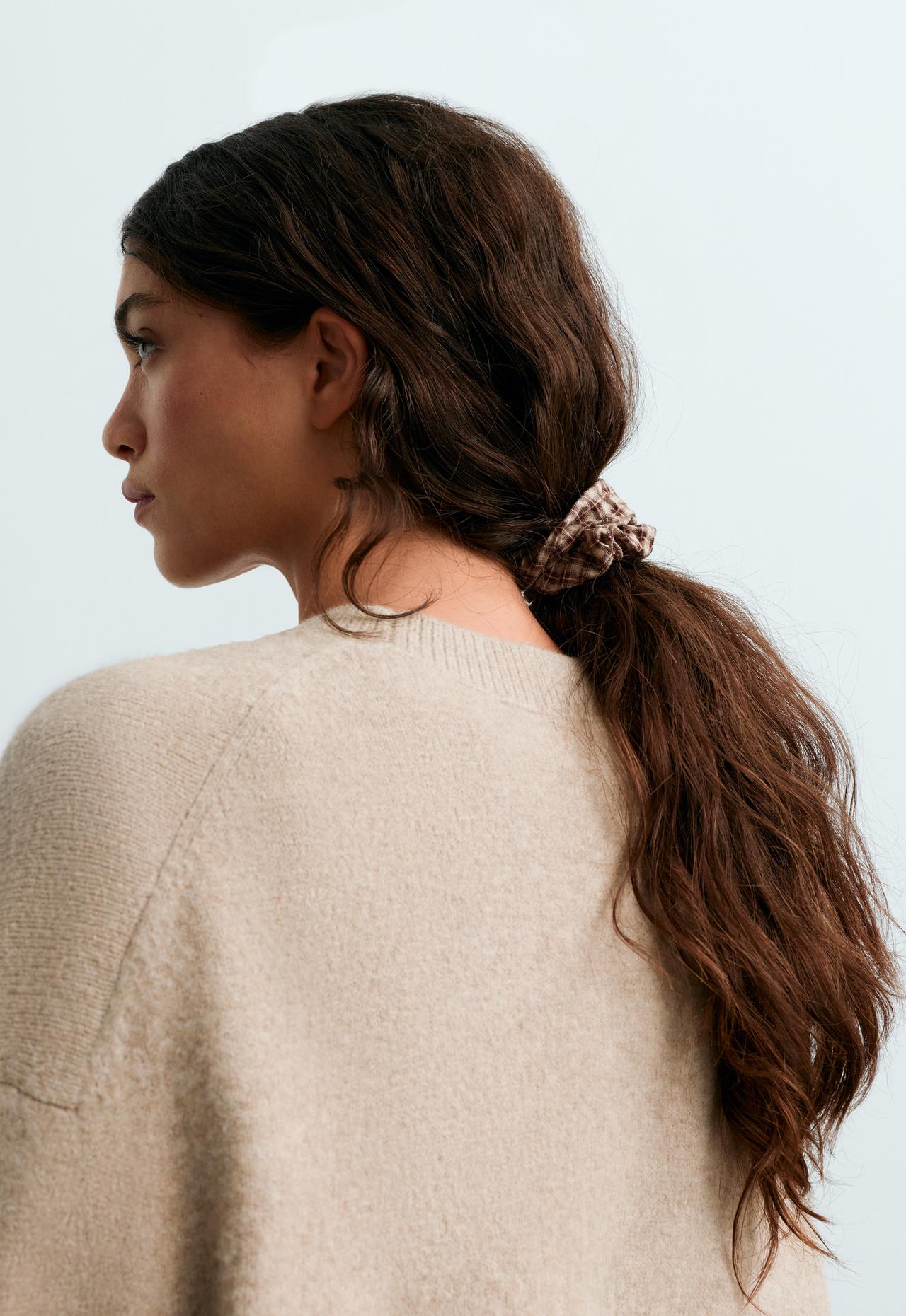 2 100% cotton checked print scrunchies — TAN