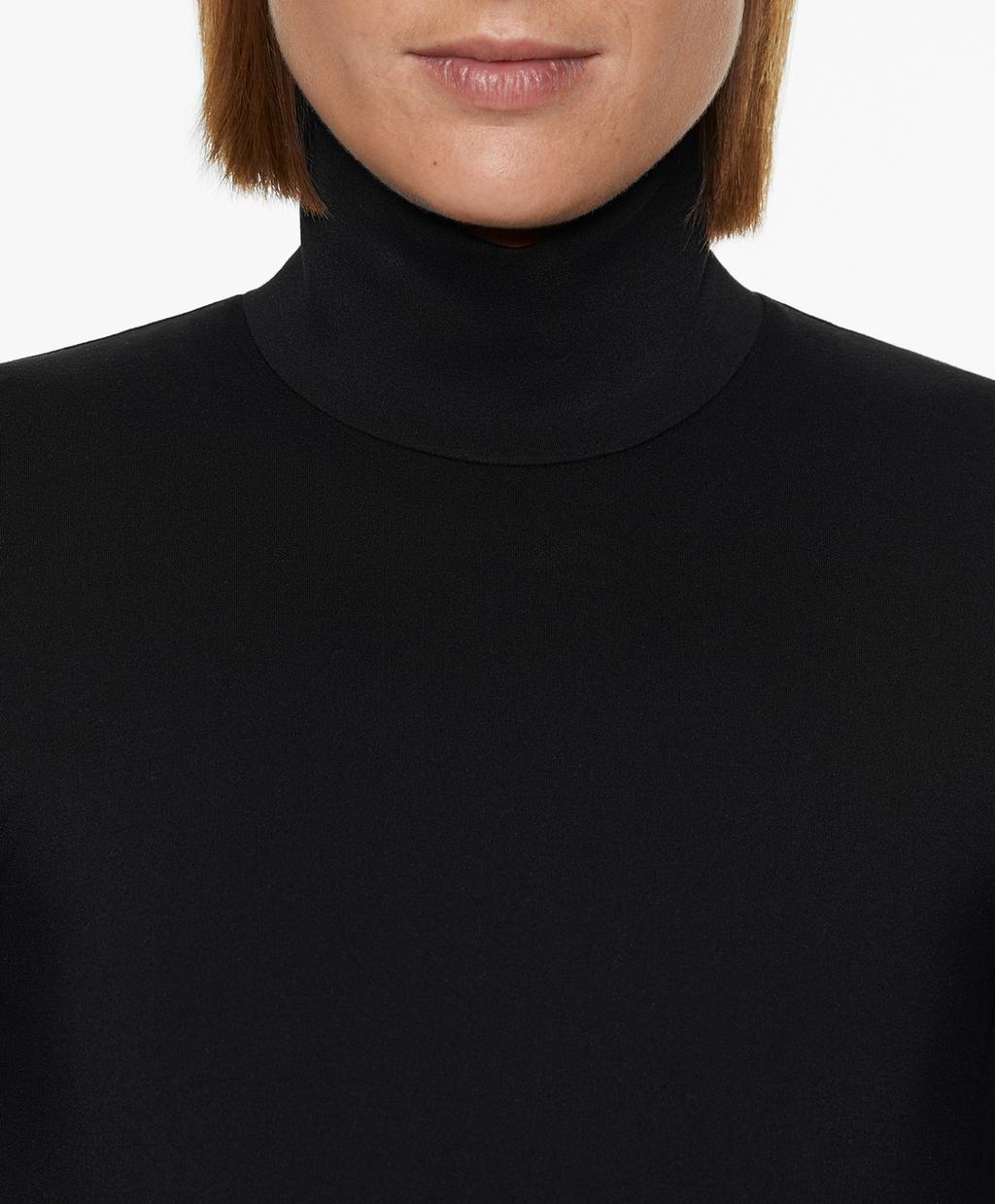 Playera performance base layers brushed tech OYSHO México