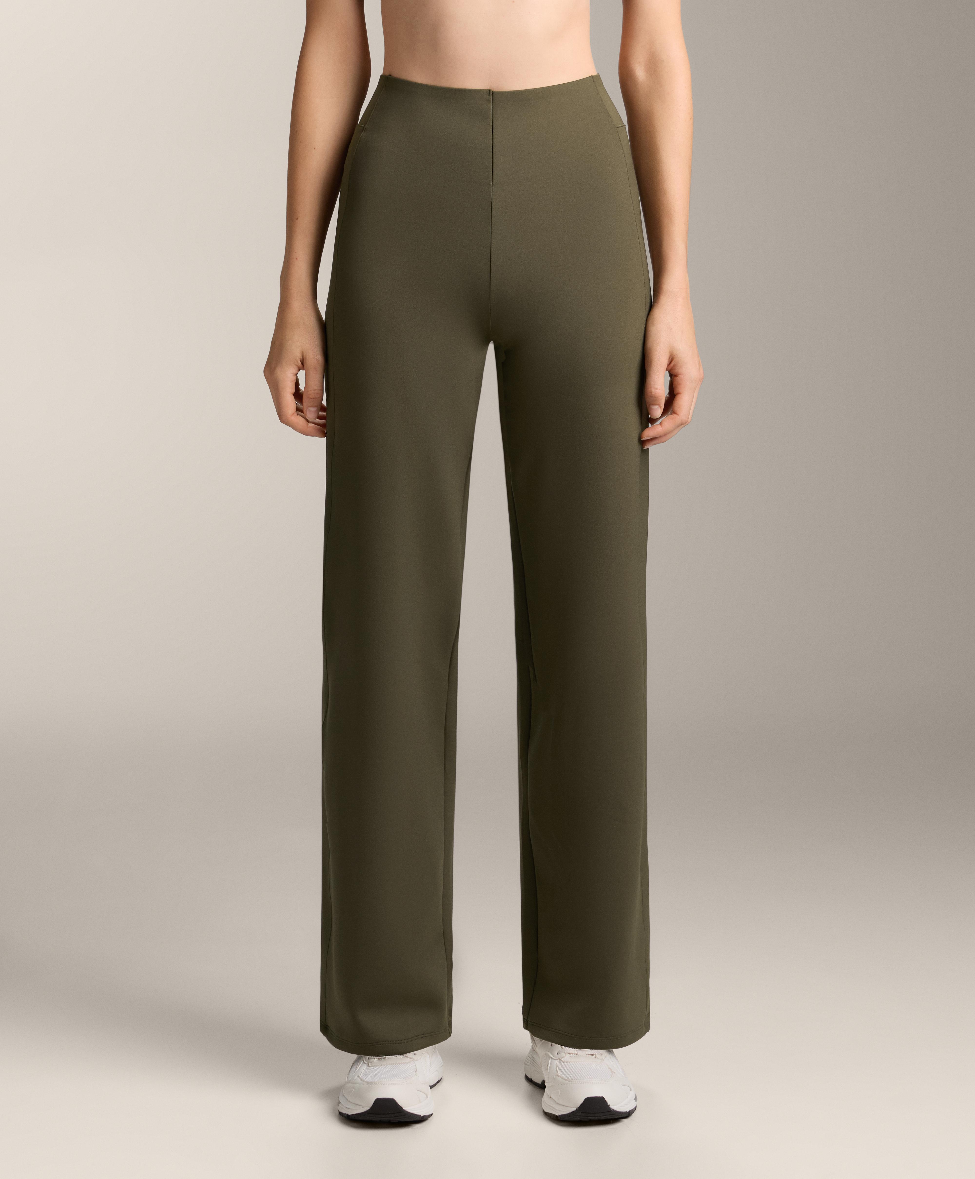 Pantaloni drepți cu efect neopren Pantaloni drepți cu efect neopren